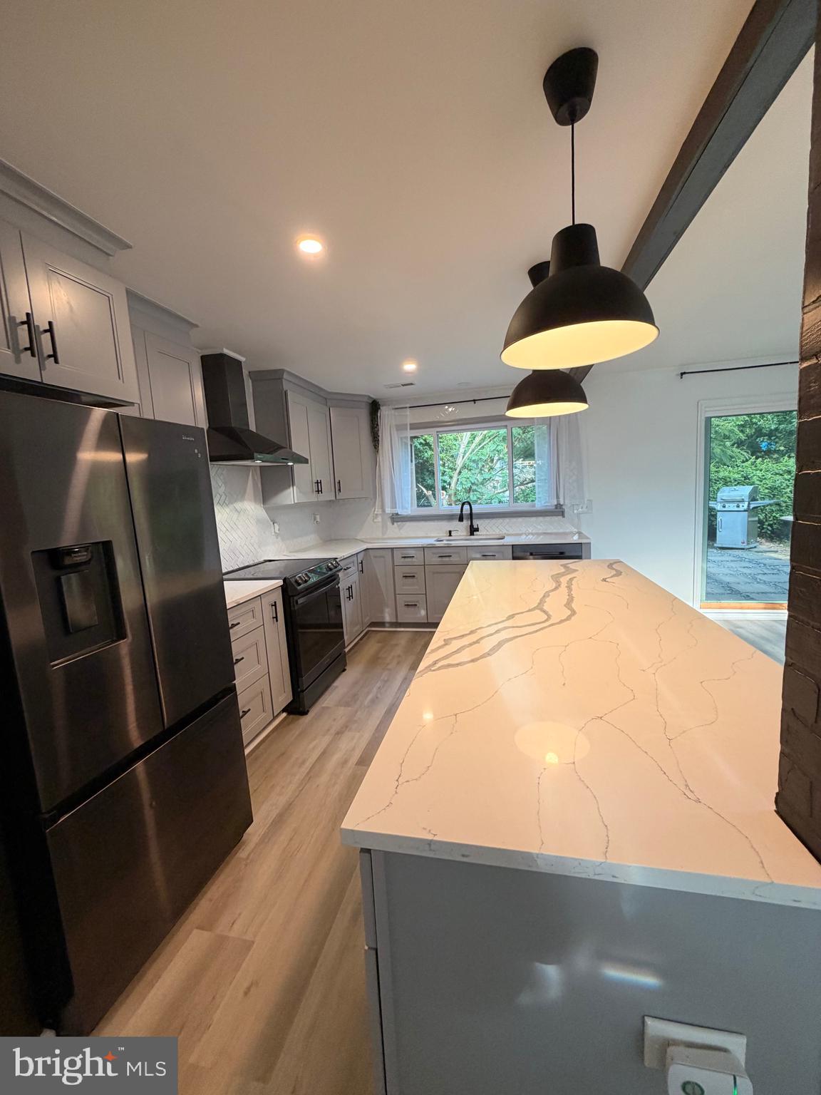 PENN SQ - Residential