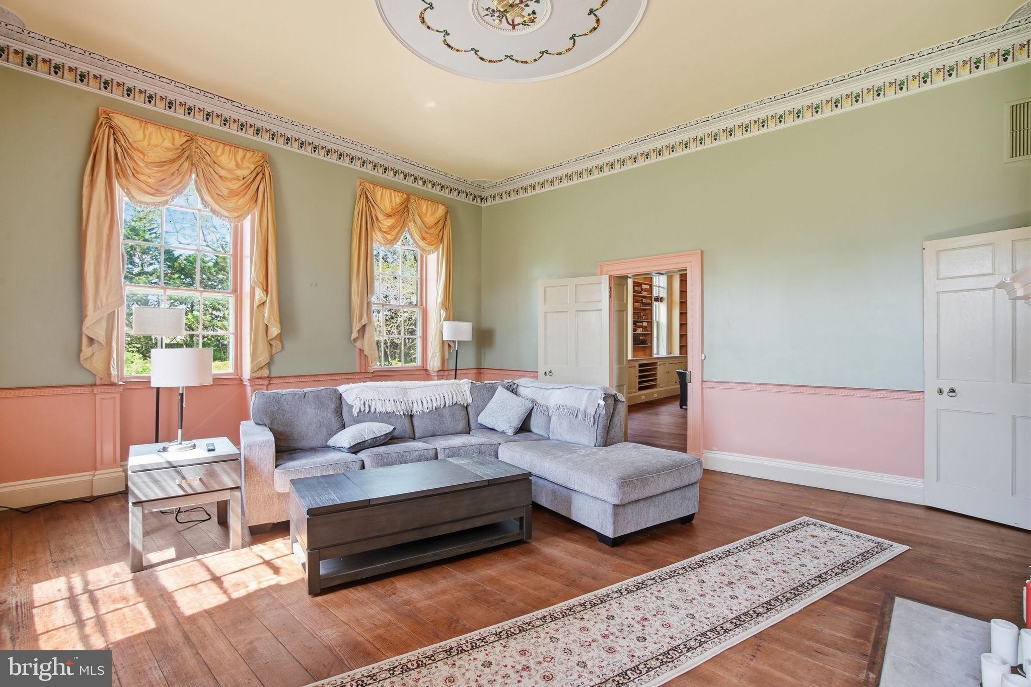 BECKFORD MANOR - Residential