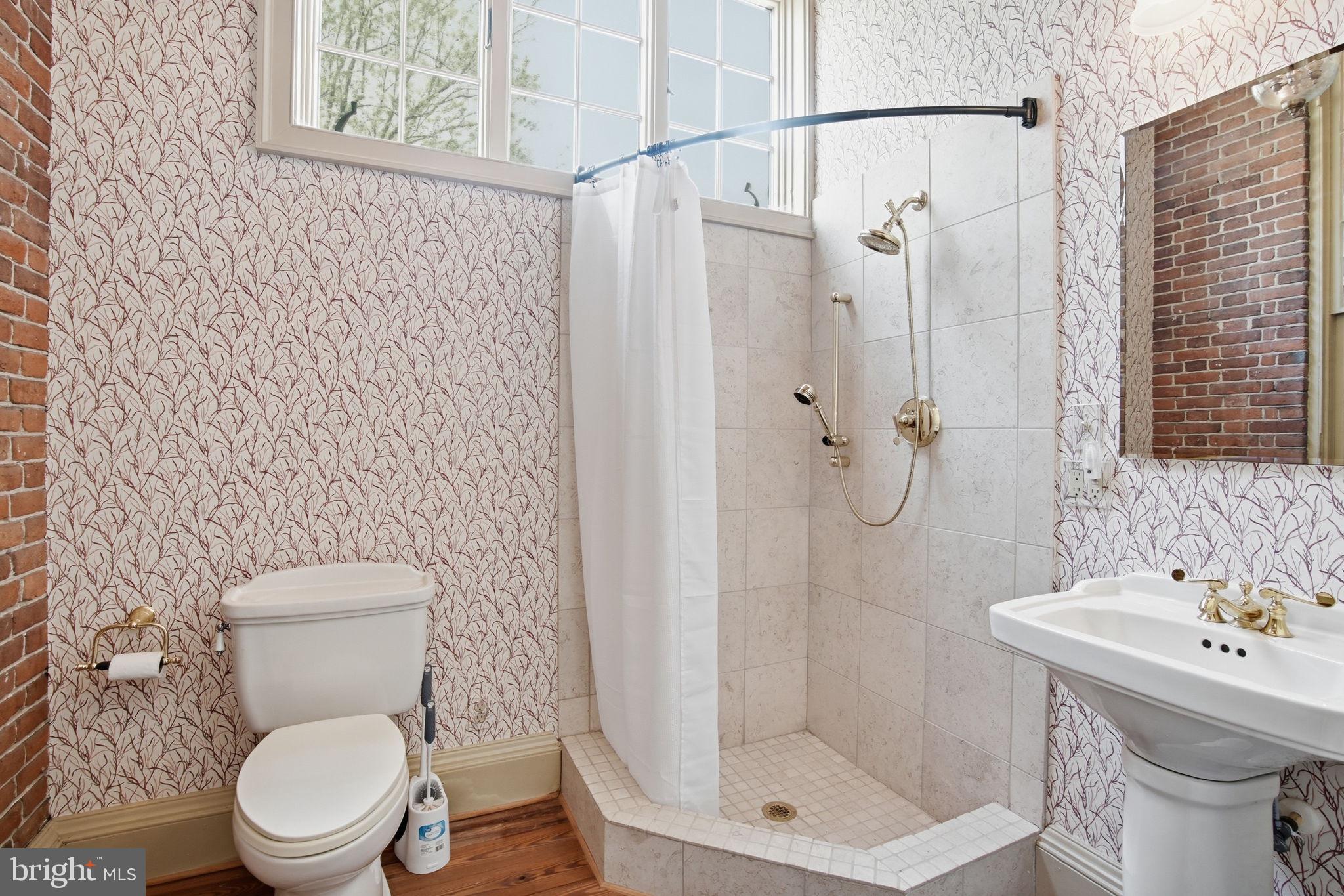 BECKFORD MANOR - Residential