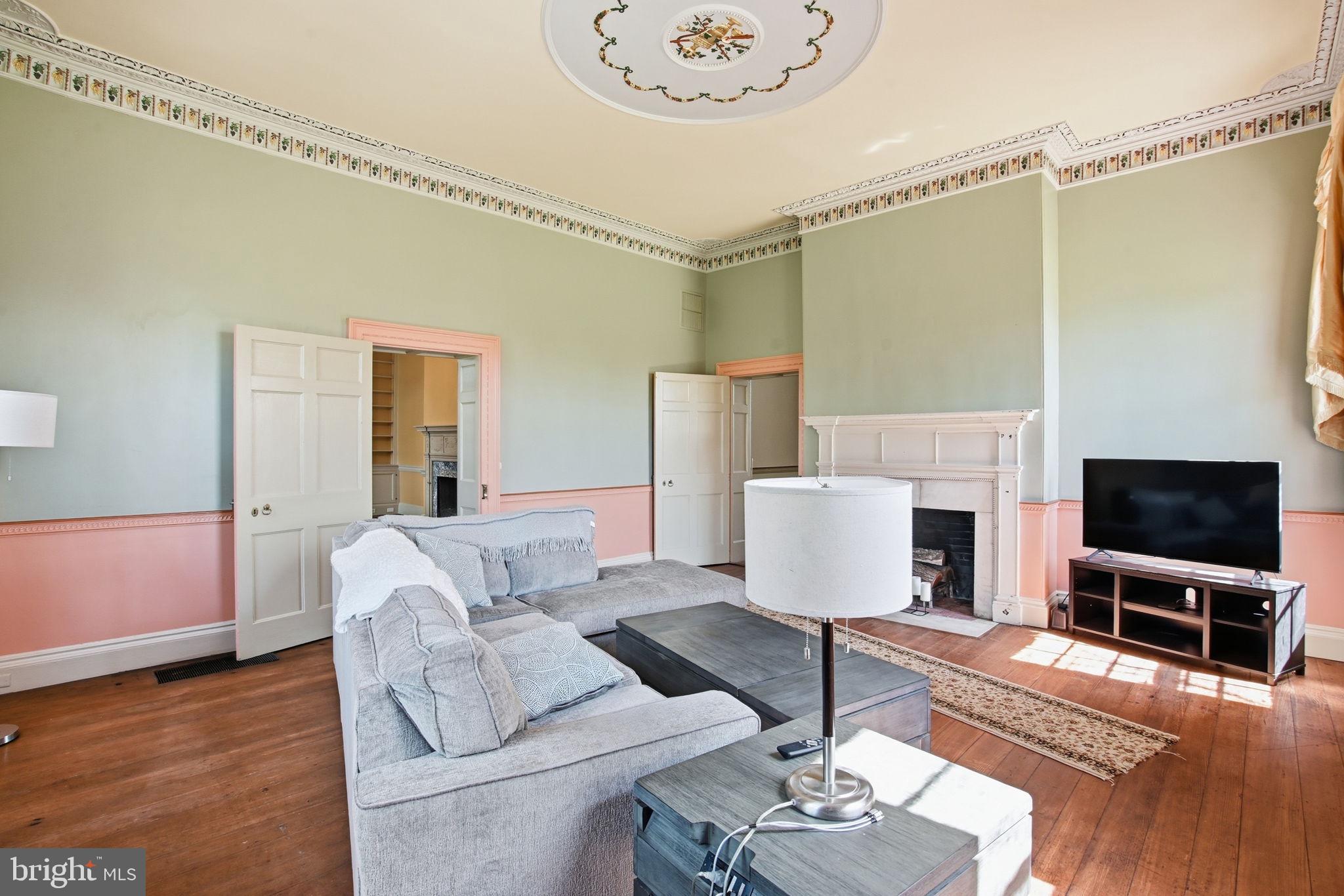 BECKFORD MANOR - Residential