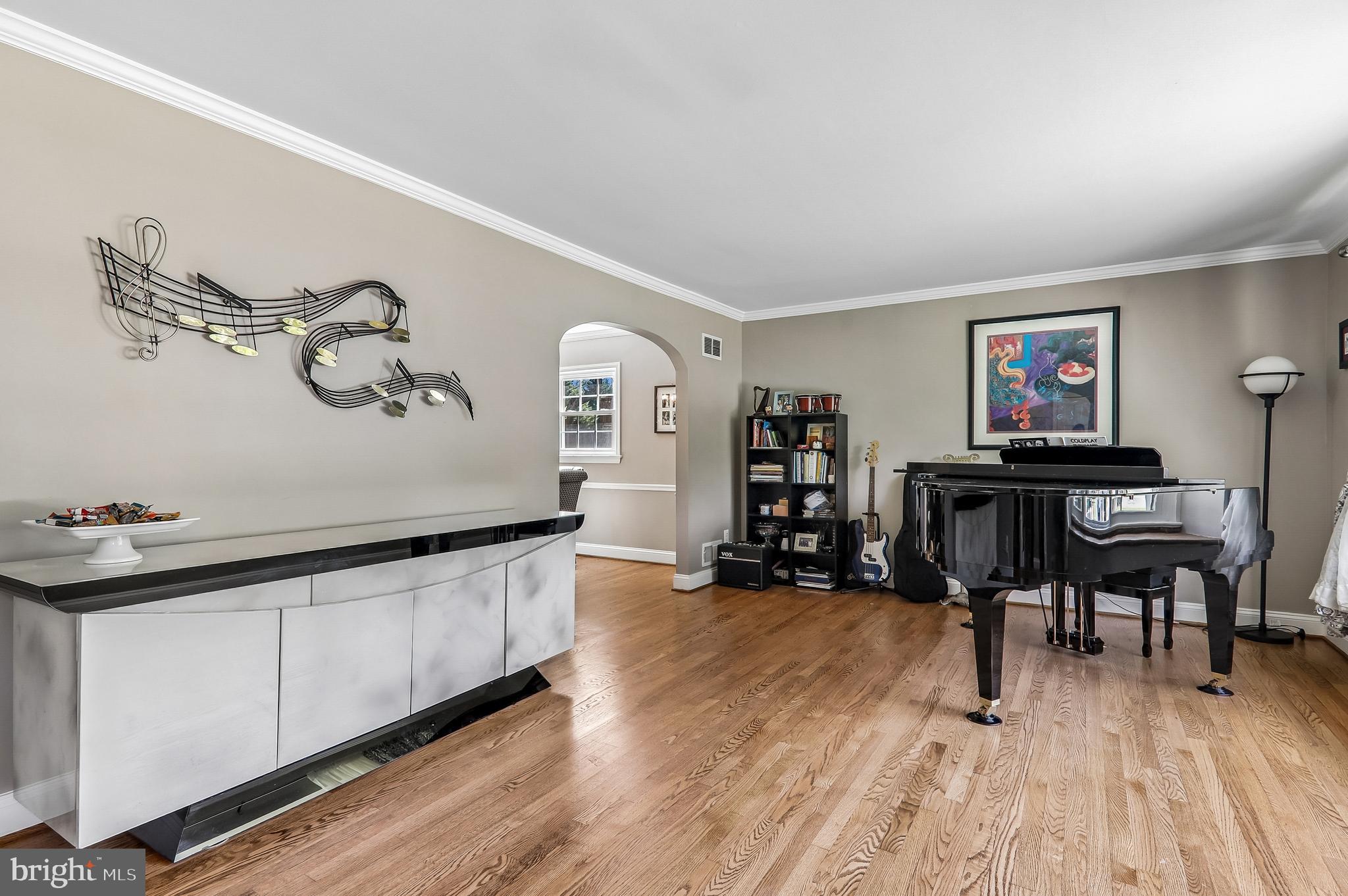 HILLANDALE HEIGHTS - Residential