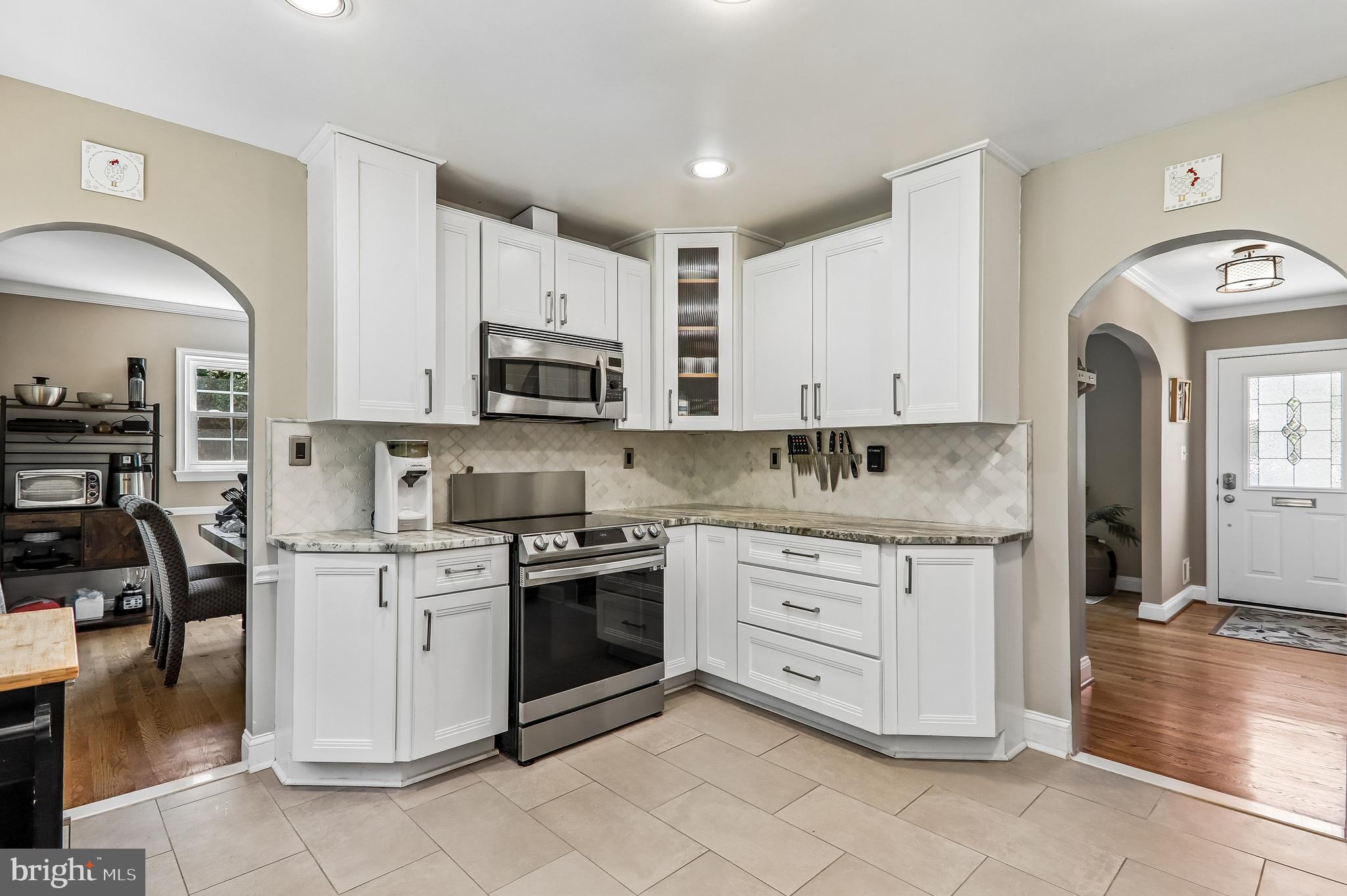 HILLANDALE HEIGHTS - Residential