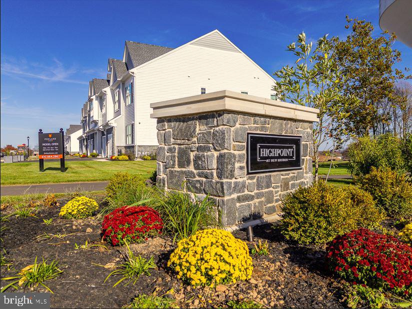 HIGHPOINT AT NEW BRITAIN - Residential
