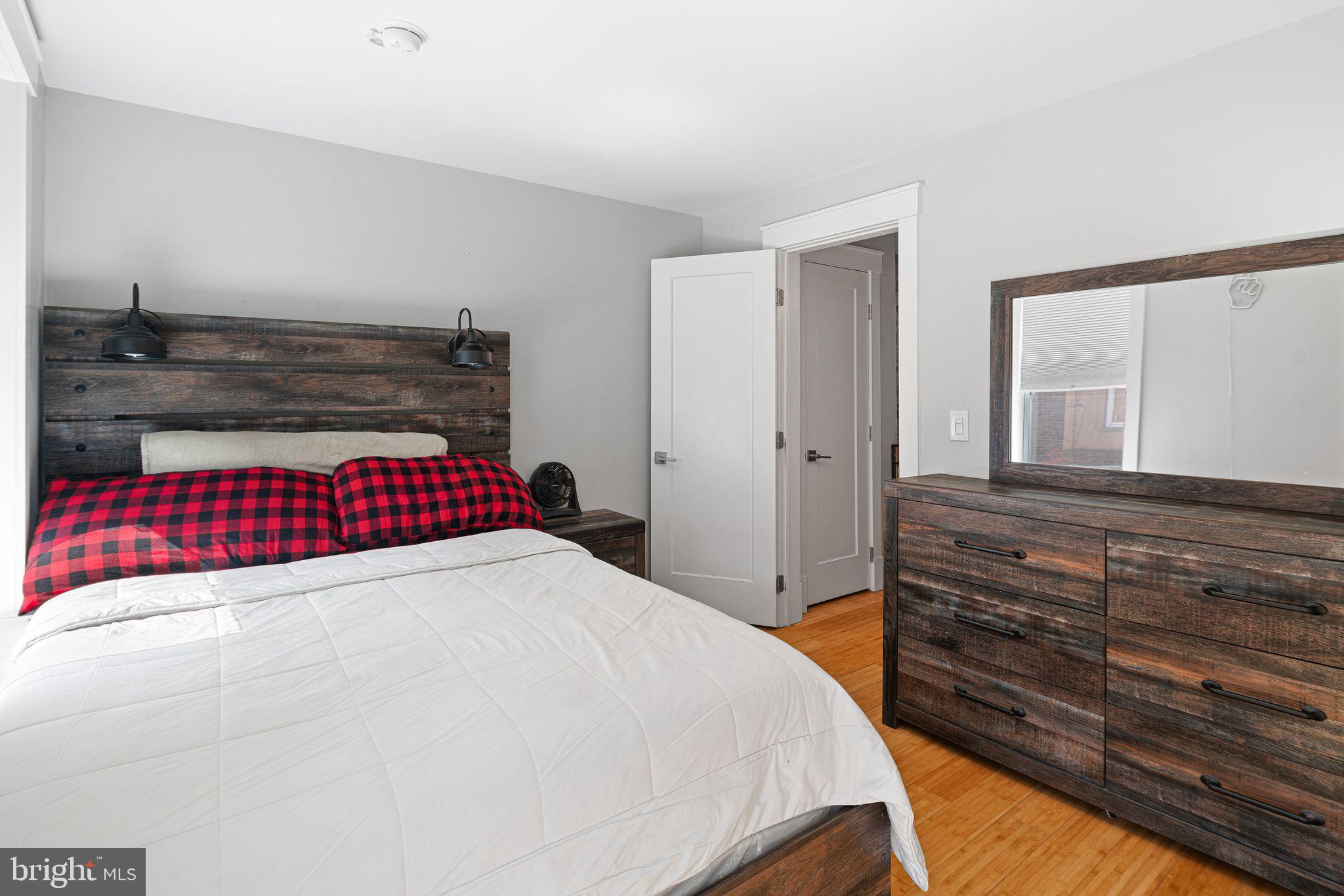 GRAYS FERRY - Residential