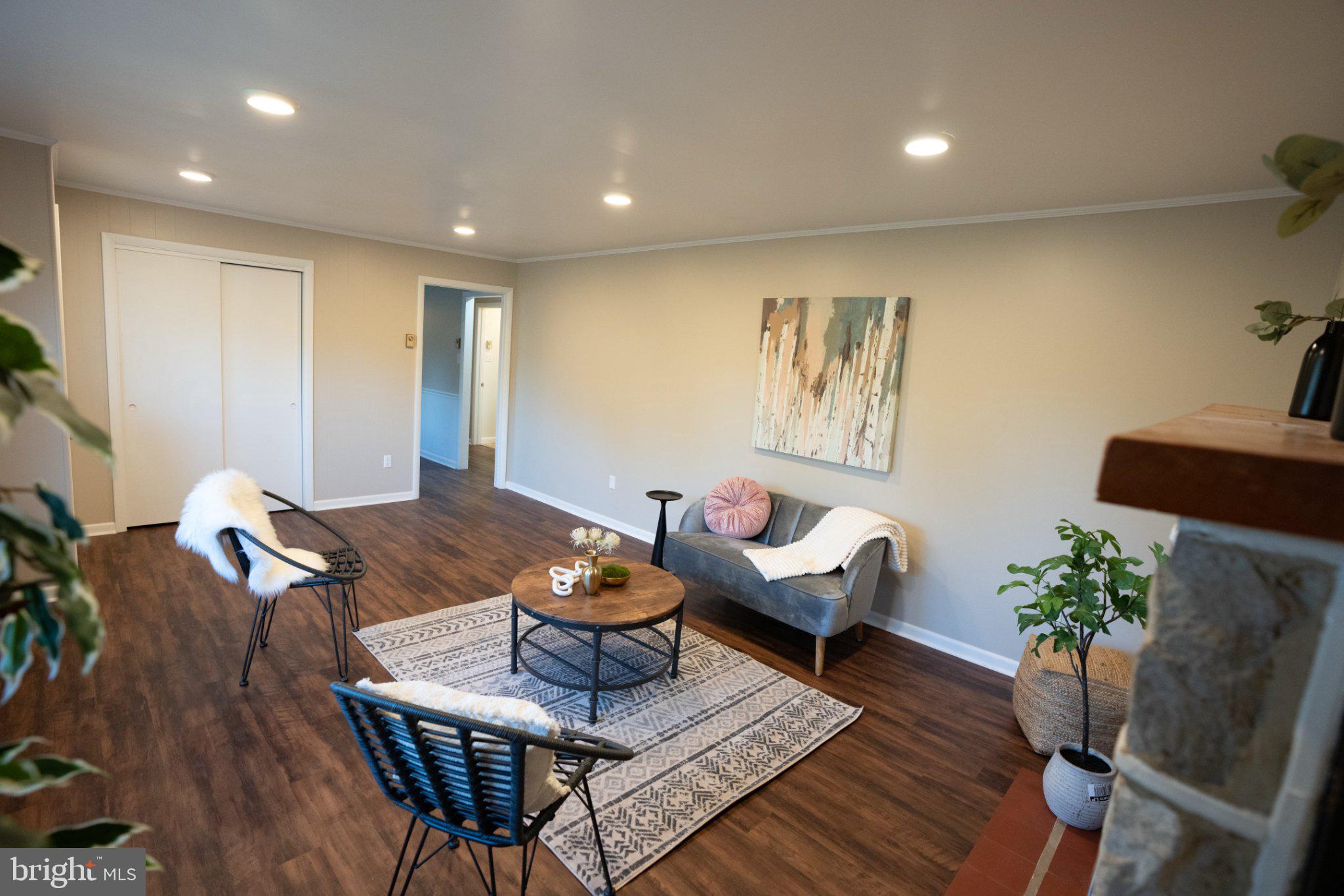 PINE ROAD HEIGHTS - Residential