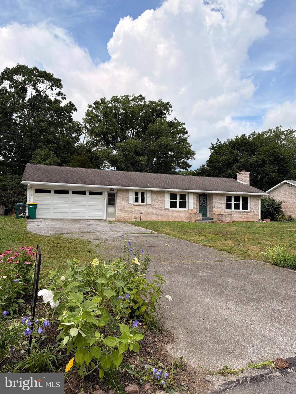PINE ROAD HEIGHTS - Residential