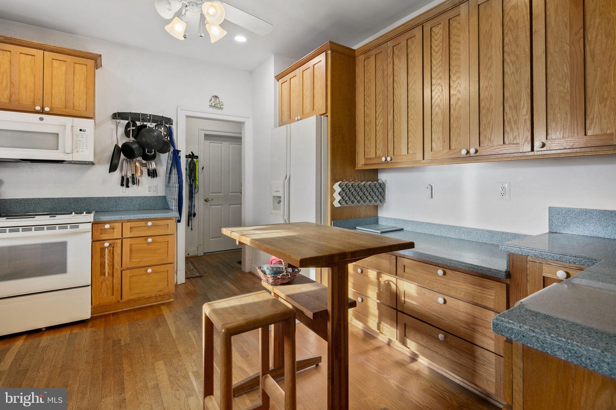 CLIFTON - Residential