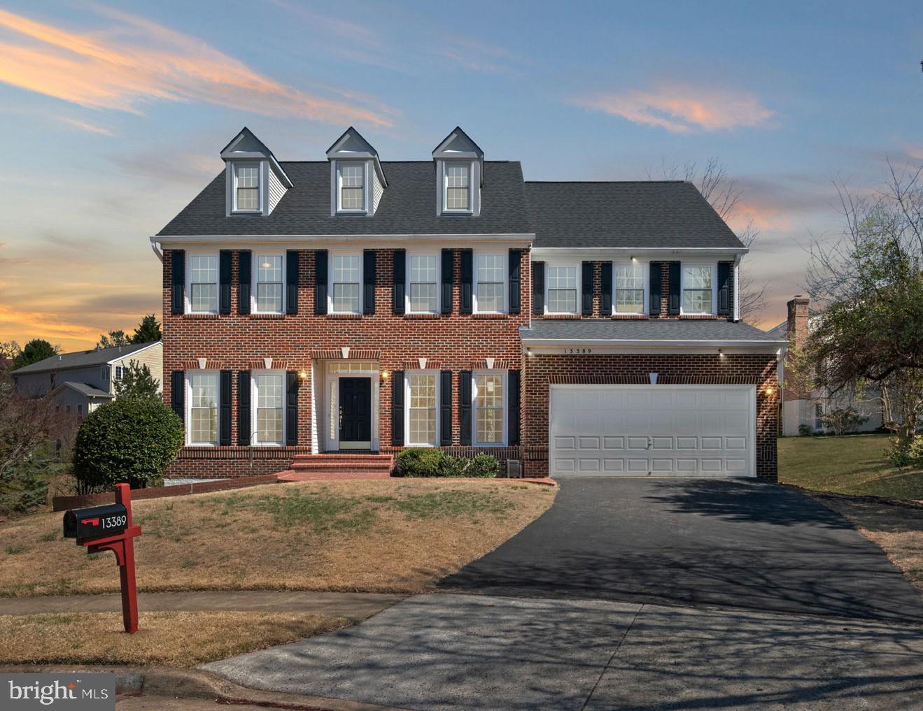 CLIFTON CREST - Residential