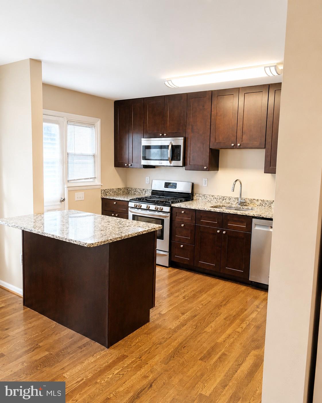HILLENDALE - Residential