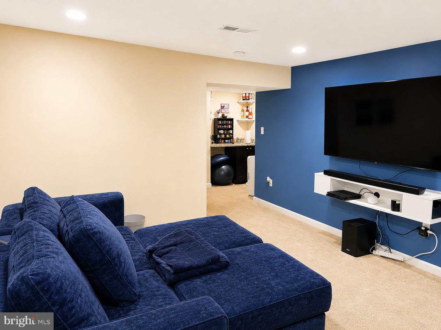 HILLENDALE - Residential