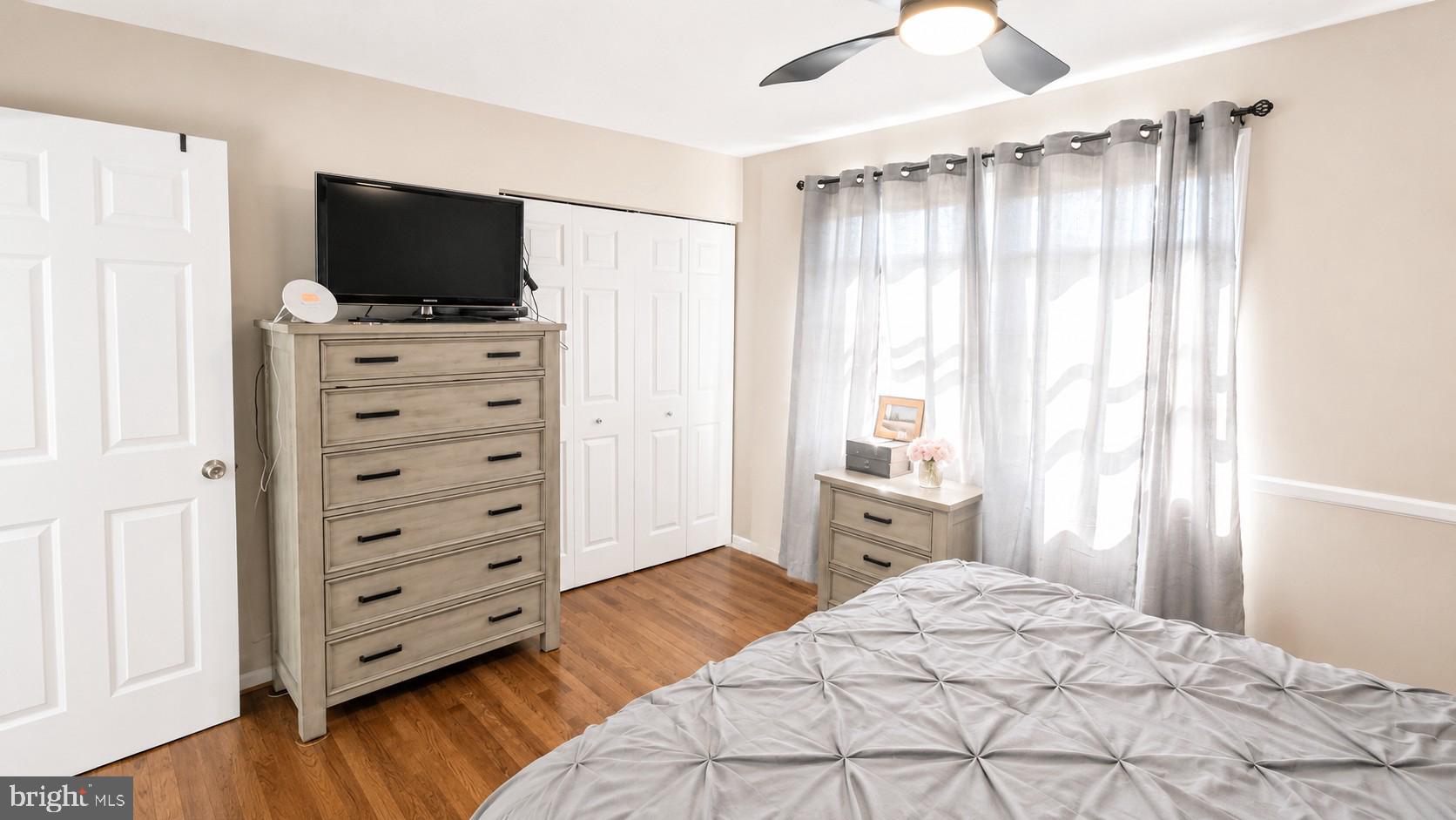 HILLENDALE - Residential