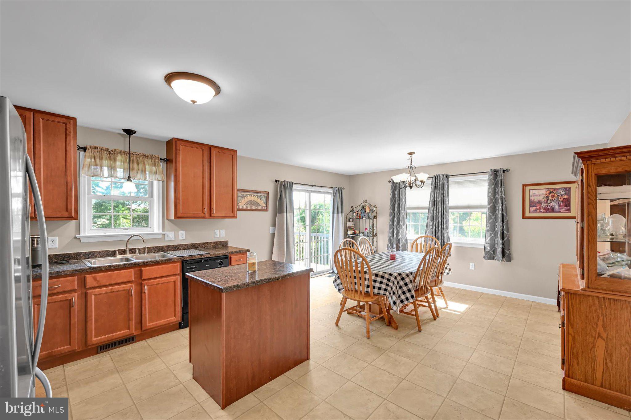 EAST DONEGAL TWP - Residential