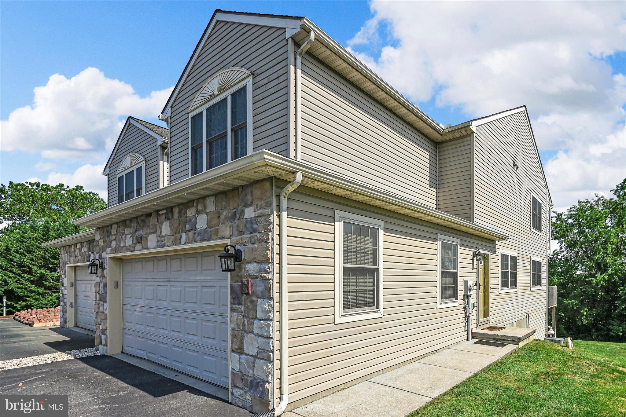 EAST DONEGAL TWP - Residential