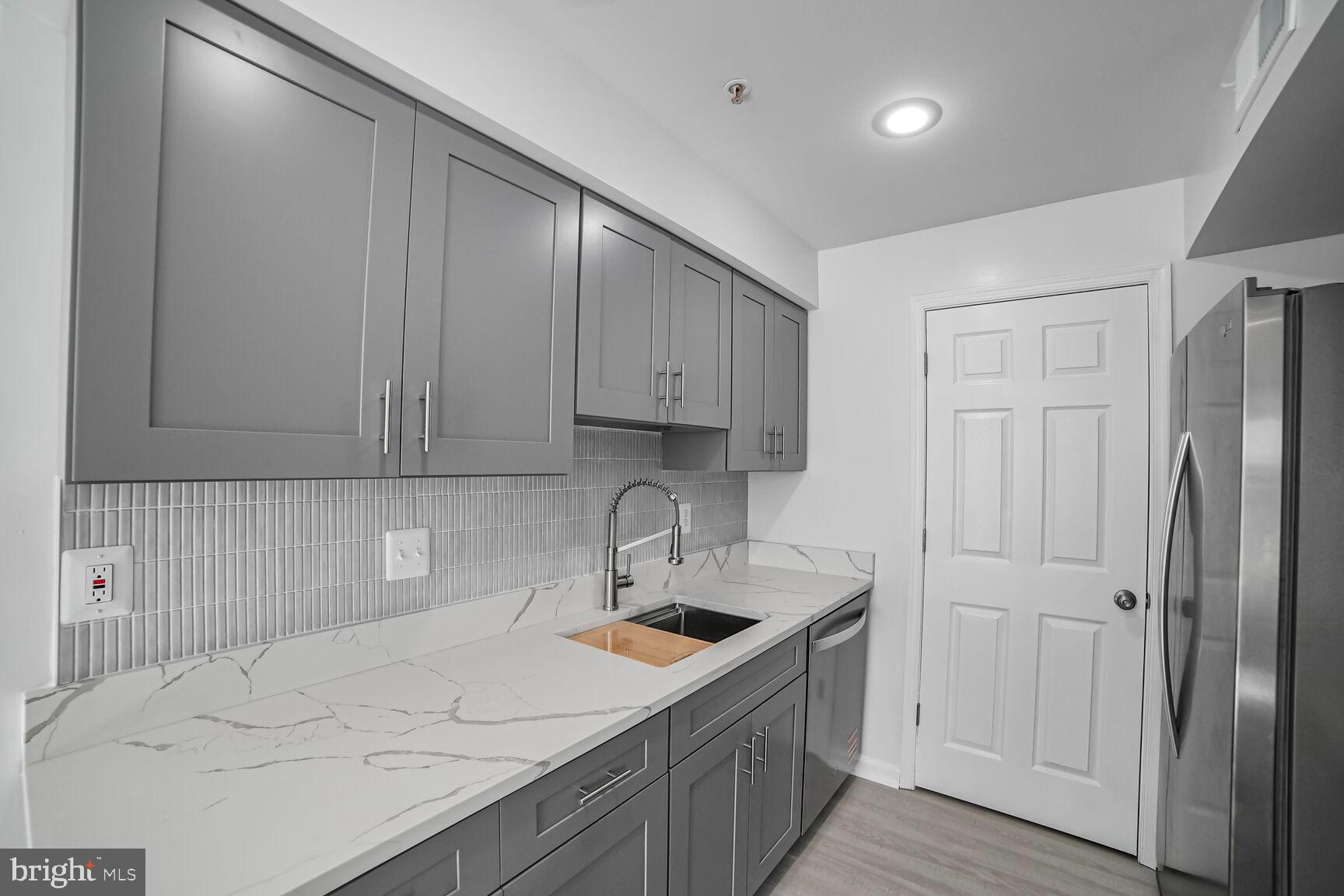 LONGMEAD CROSSING - Residential