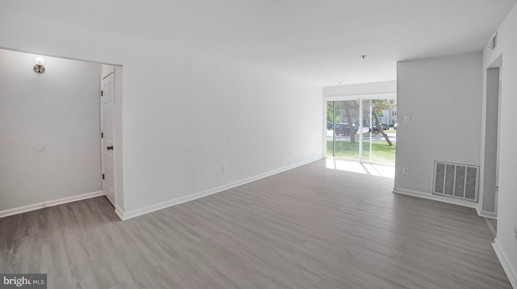 LONGMEAD CROSSING - Residential