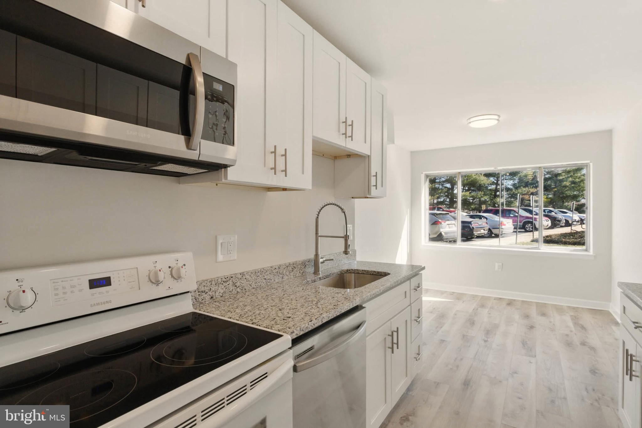 VILLA RIDGE CONDOMINIUM - Residential