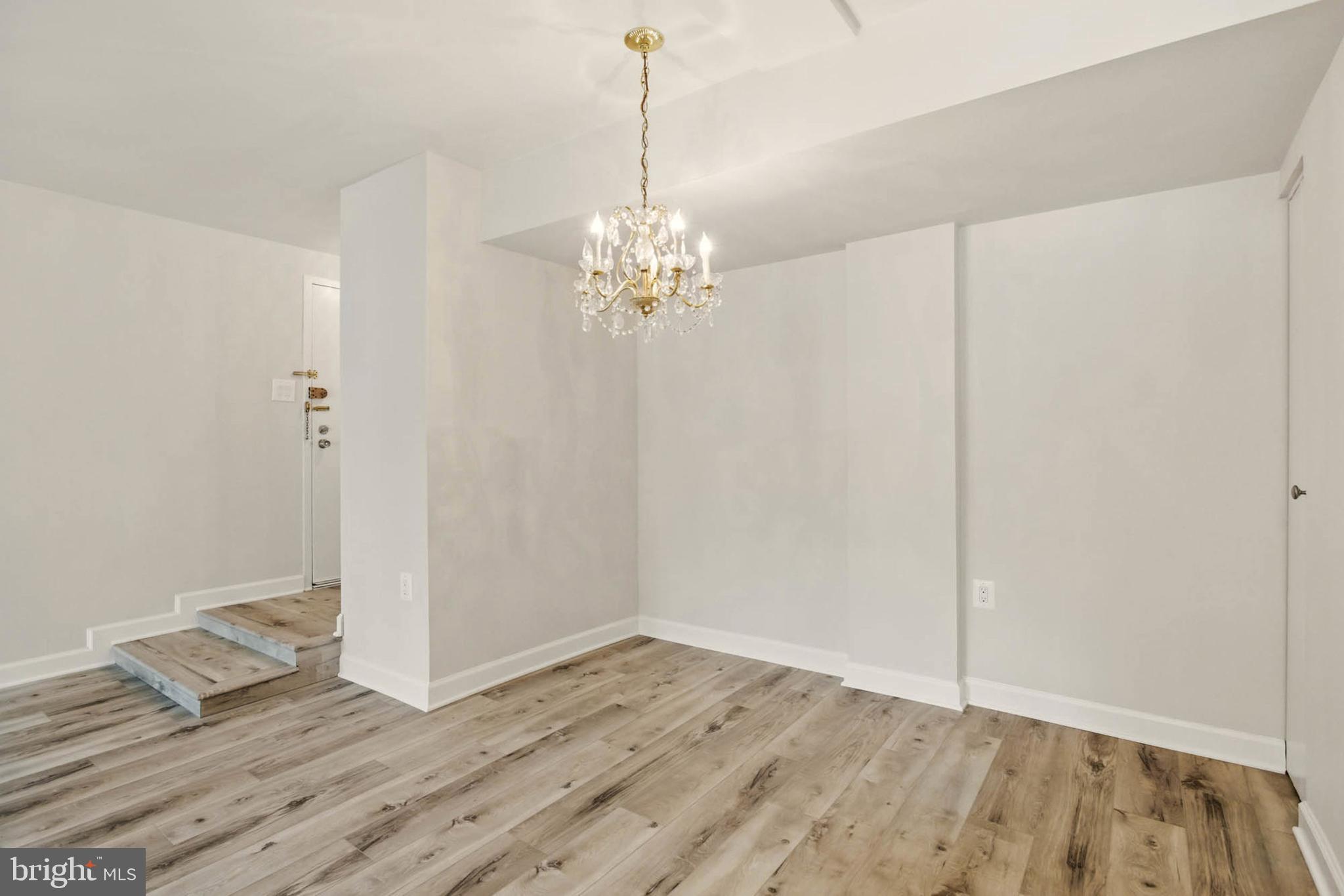 VILLA RIDGE CONDOMINIUM - Residential