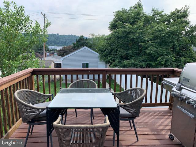 CONSHOHOCKEN - Residential