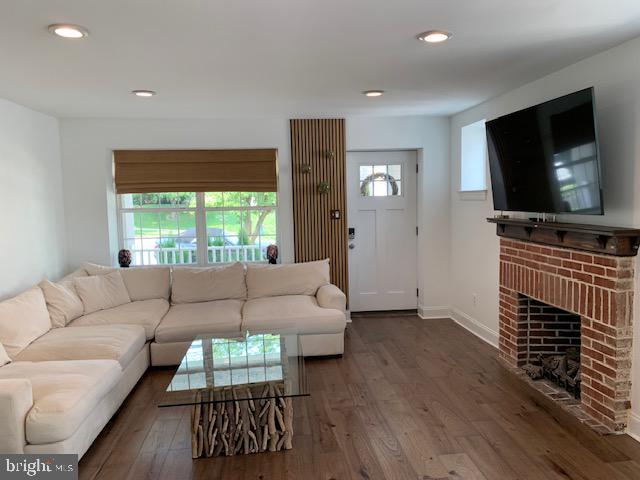 CONSHOHOCKEN - Residential