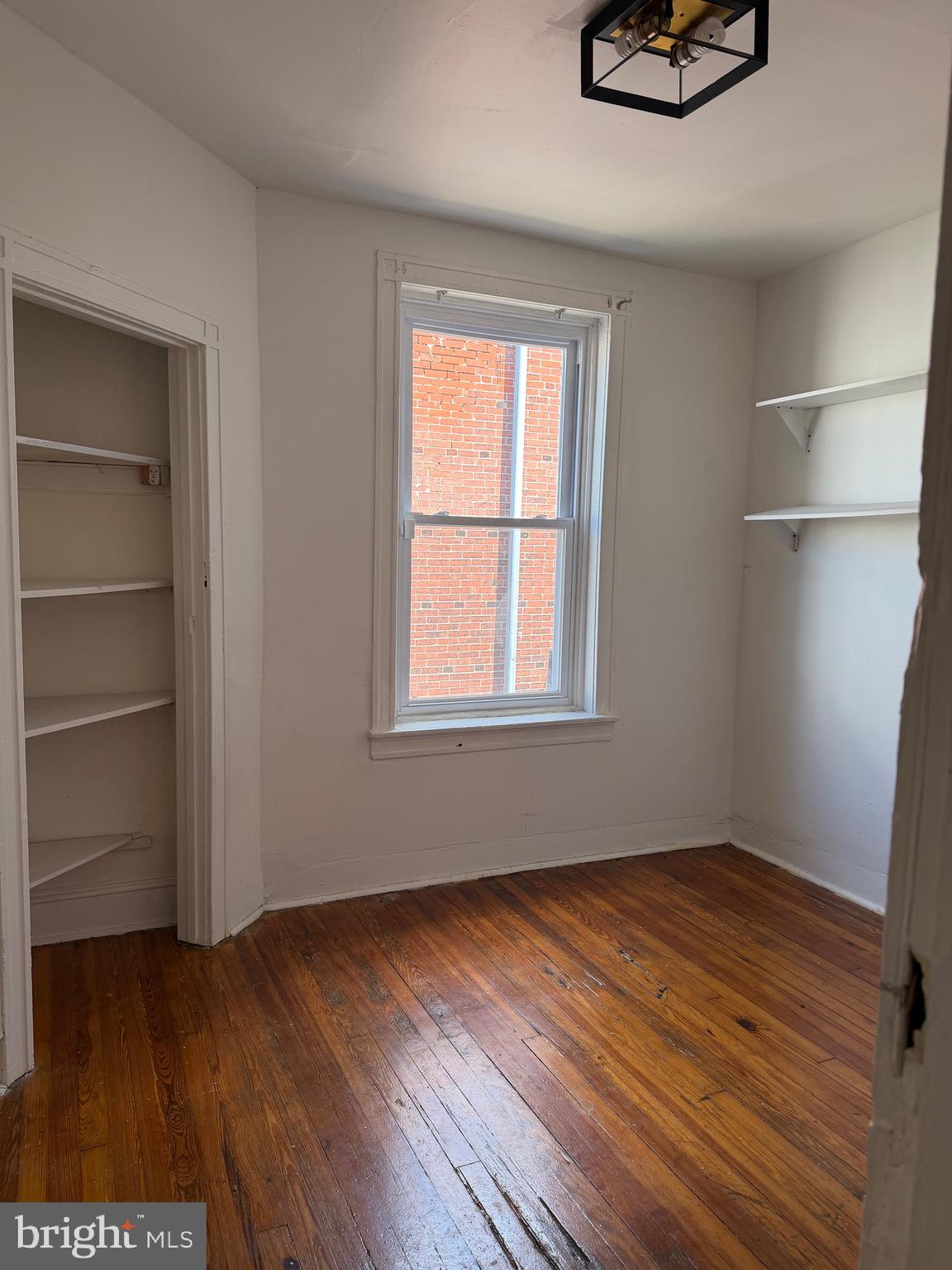 STRAWBERRY MANSION - Residential