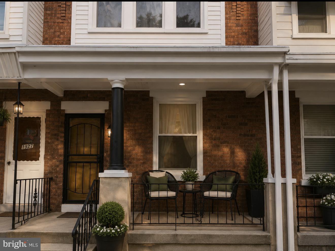 STRAWBERRY MANSION - Residential