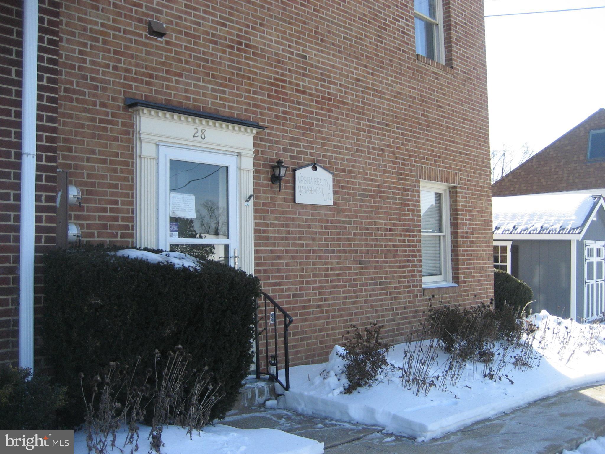 WATERLOO COURT - Commercial Sale