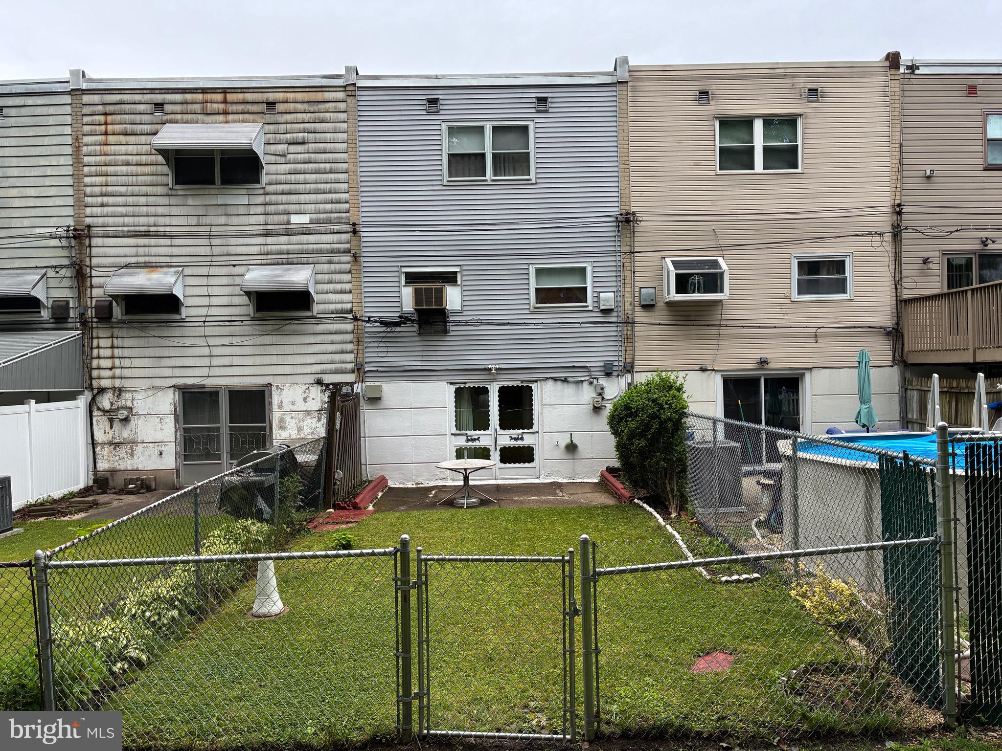 MILLBROOK - Residential