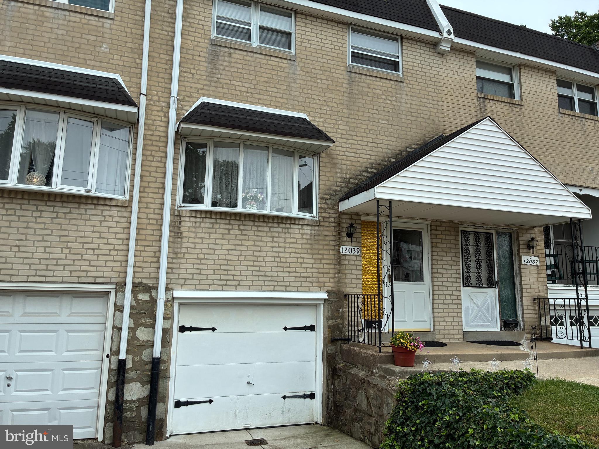 MILLBROOK - Residential