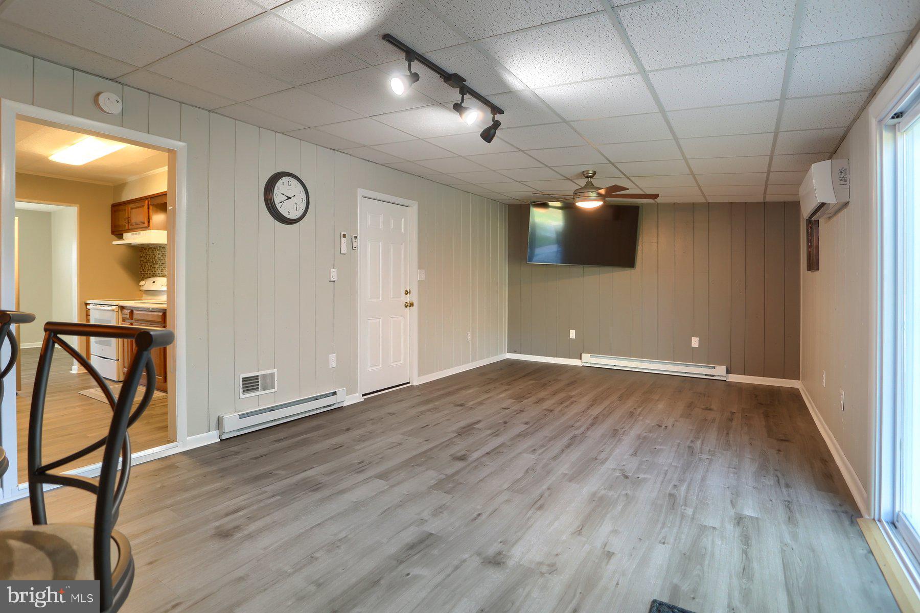 CUMBERLAND PARK - Residential