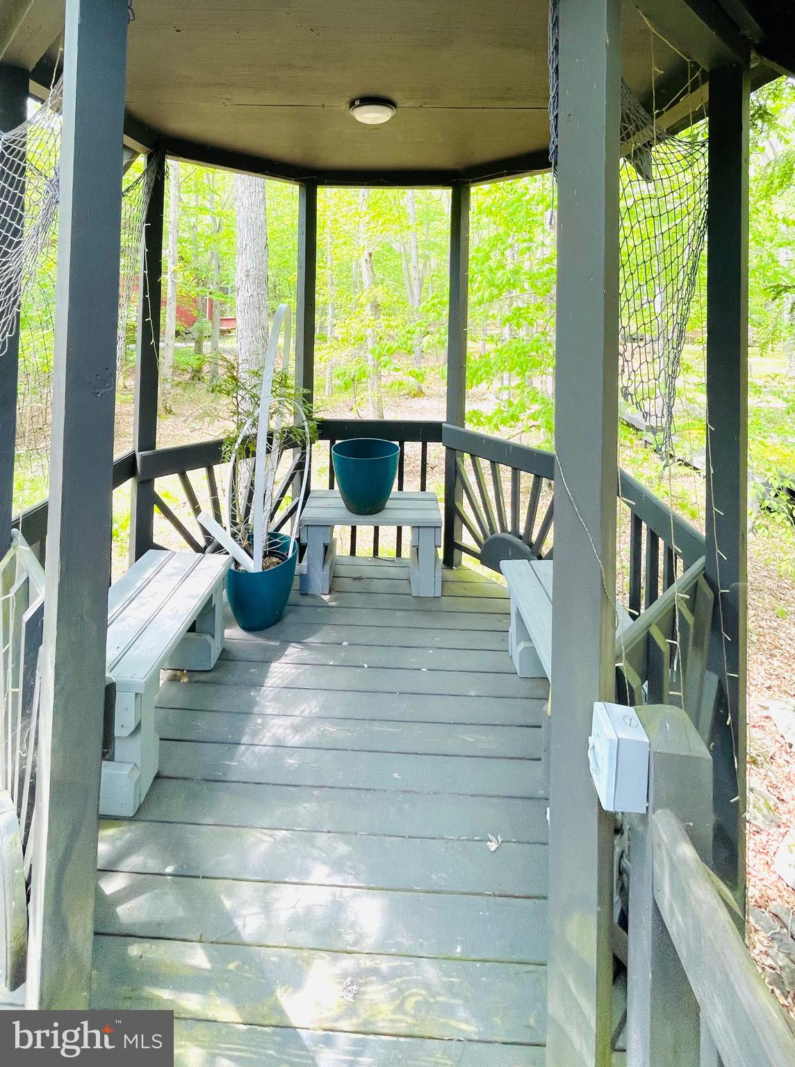 SAW CREEK ESTATES - Residential