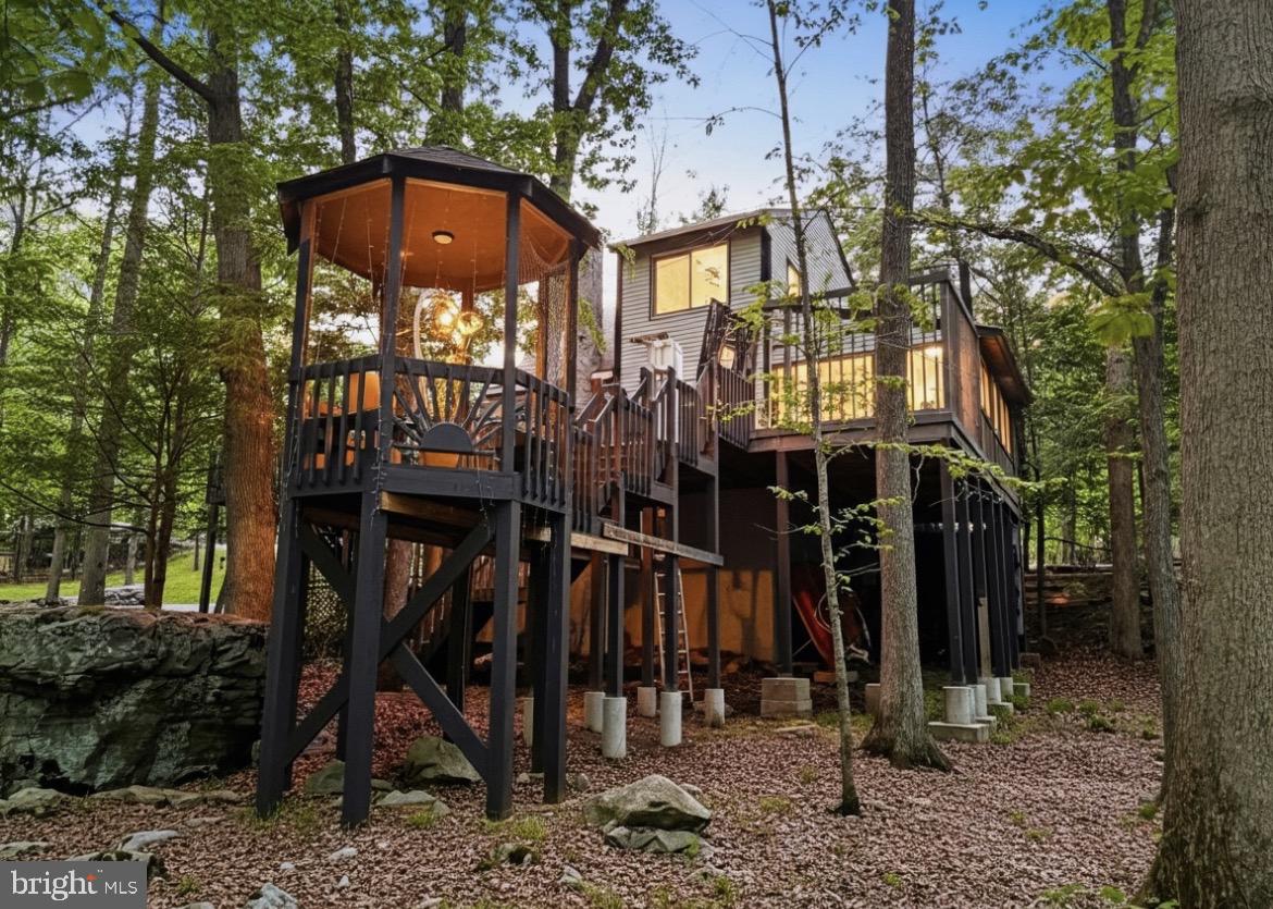 SAW CREEK ESTATES - Residential