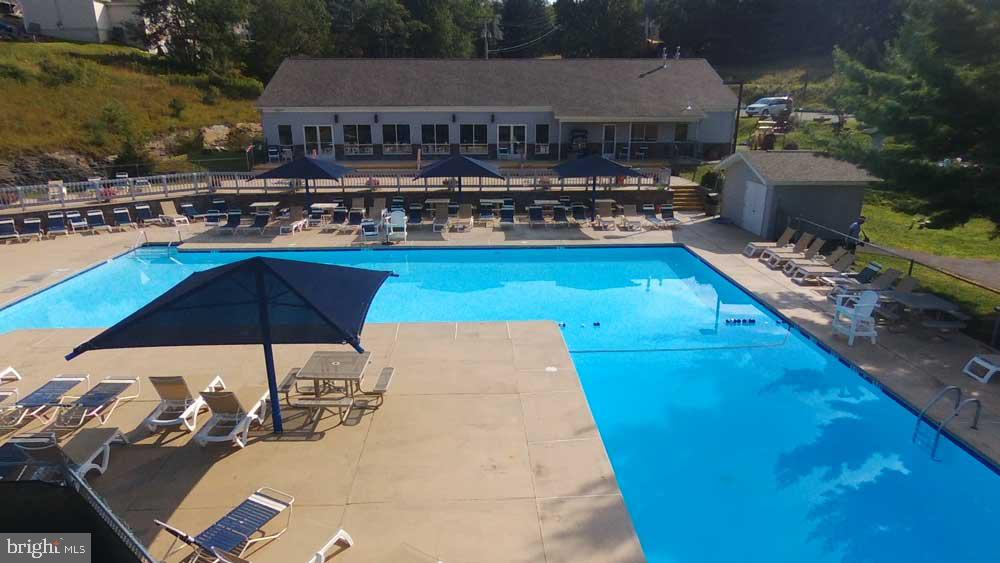 SAW CREEK ESTATES - Residential