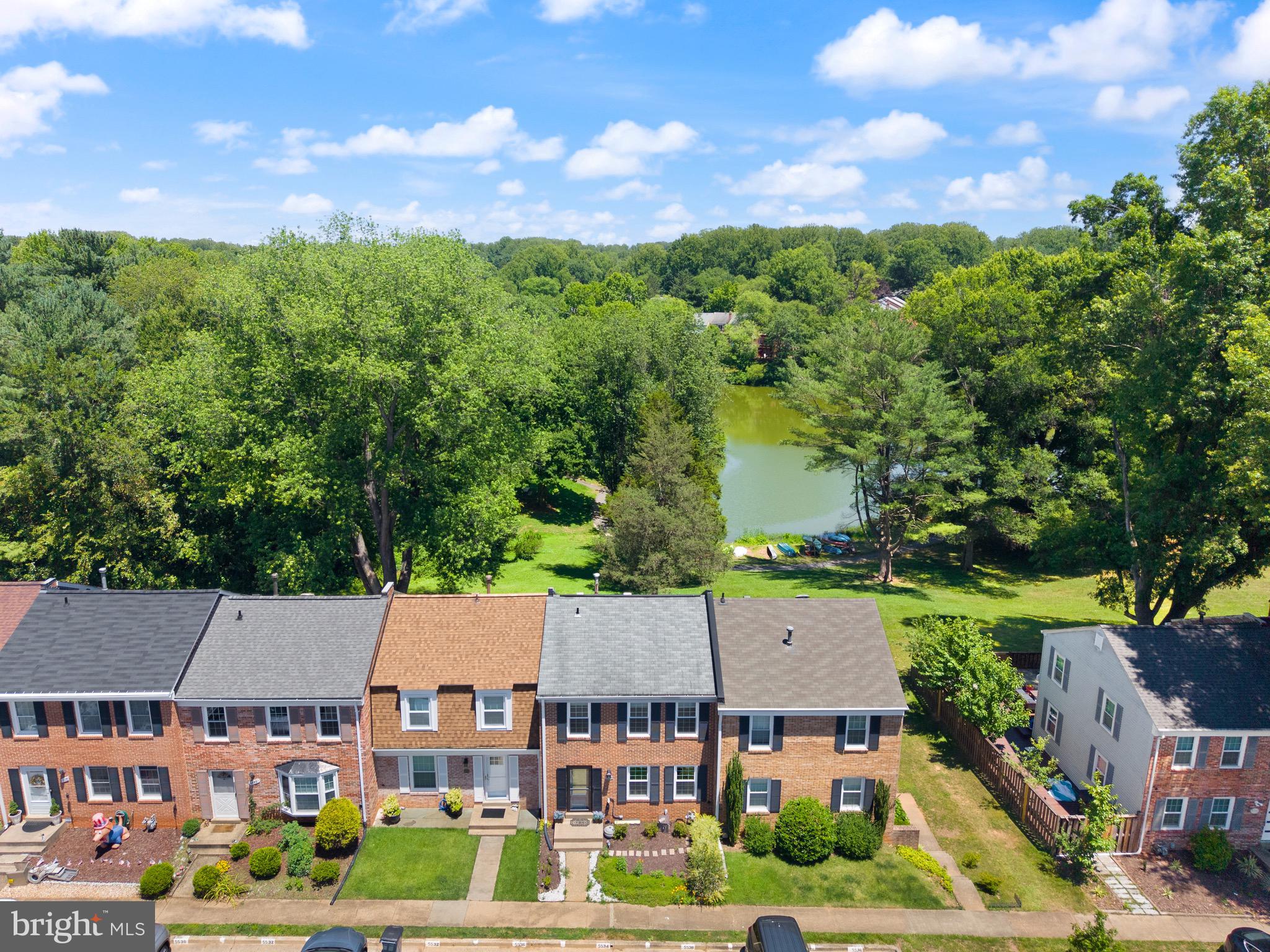 LAKE BRADDOCK - Residential