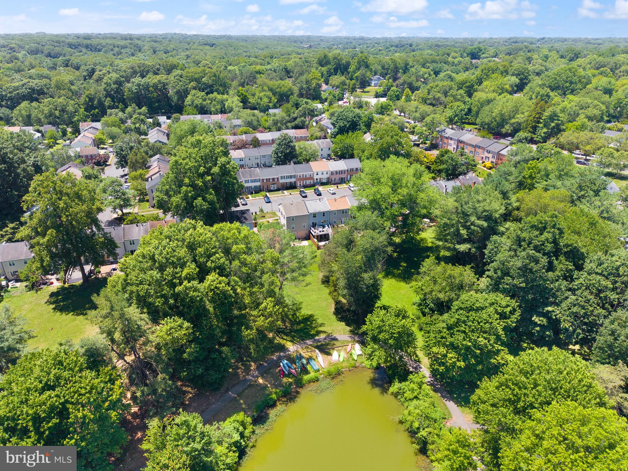 LAKE BRADDOCK - Residential