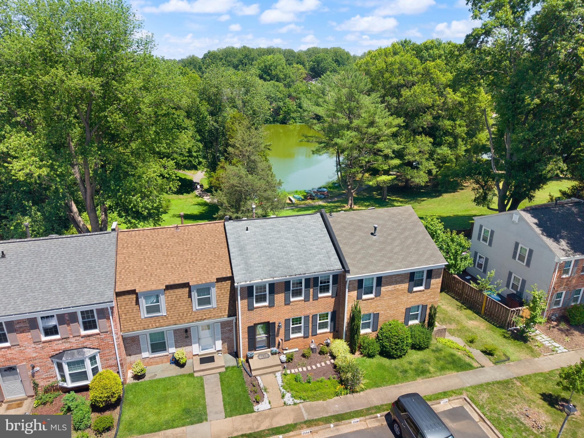 LAKE BRADDOCK - Residential