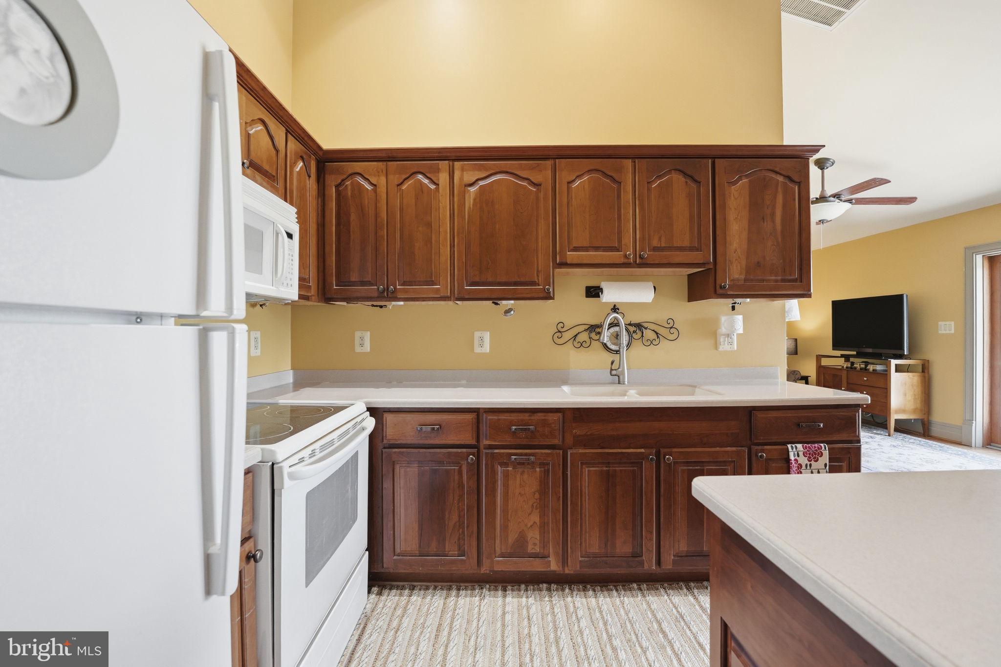 FLAT WOODS - Residential