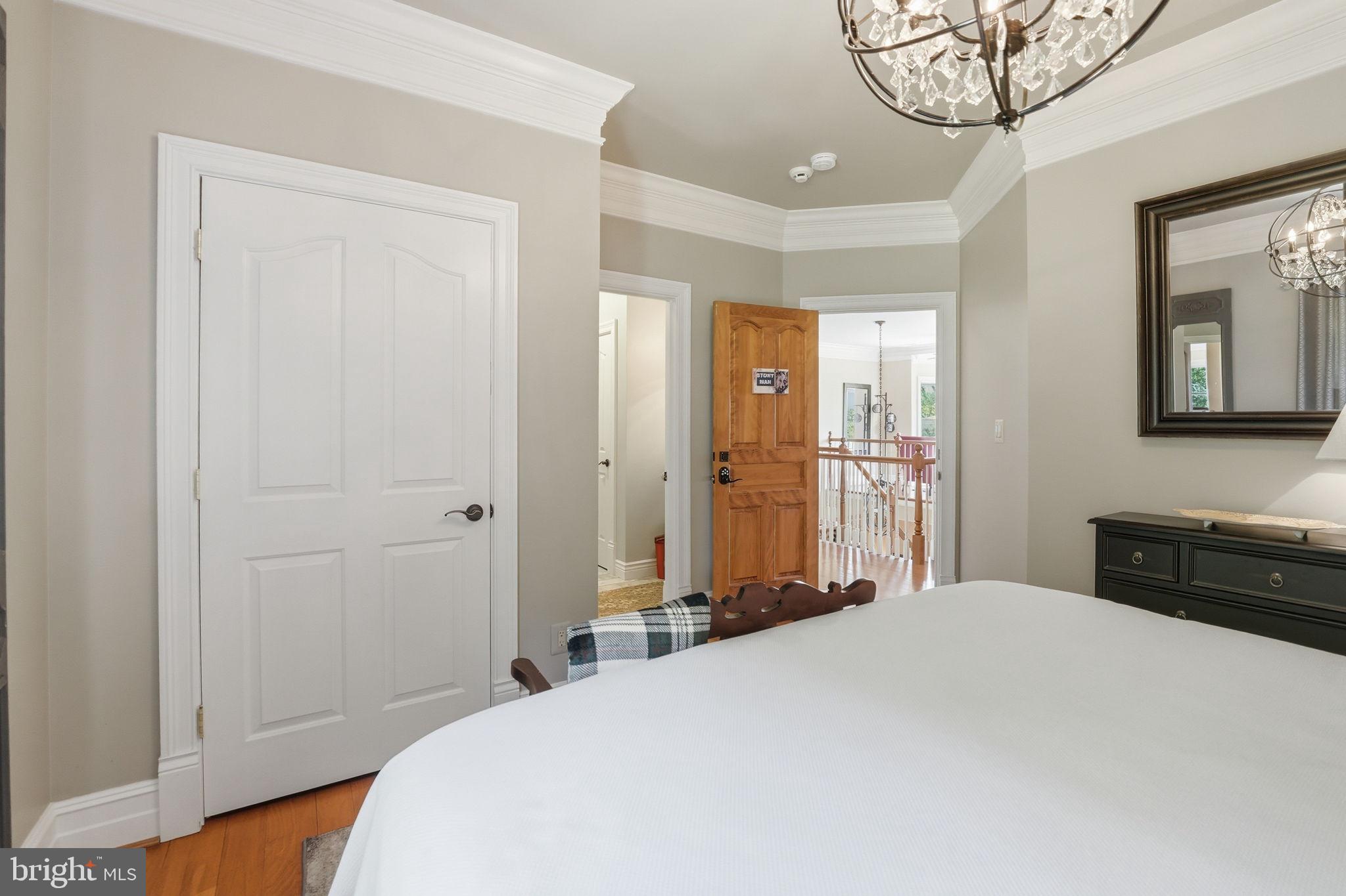 FLAT WOODS - Residential