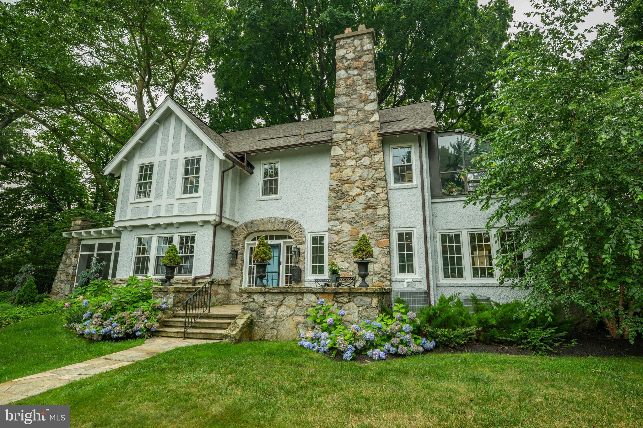 EDGEHILL GARDENS - Residential