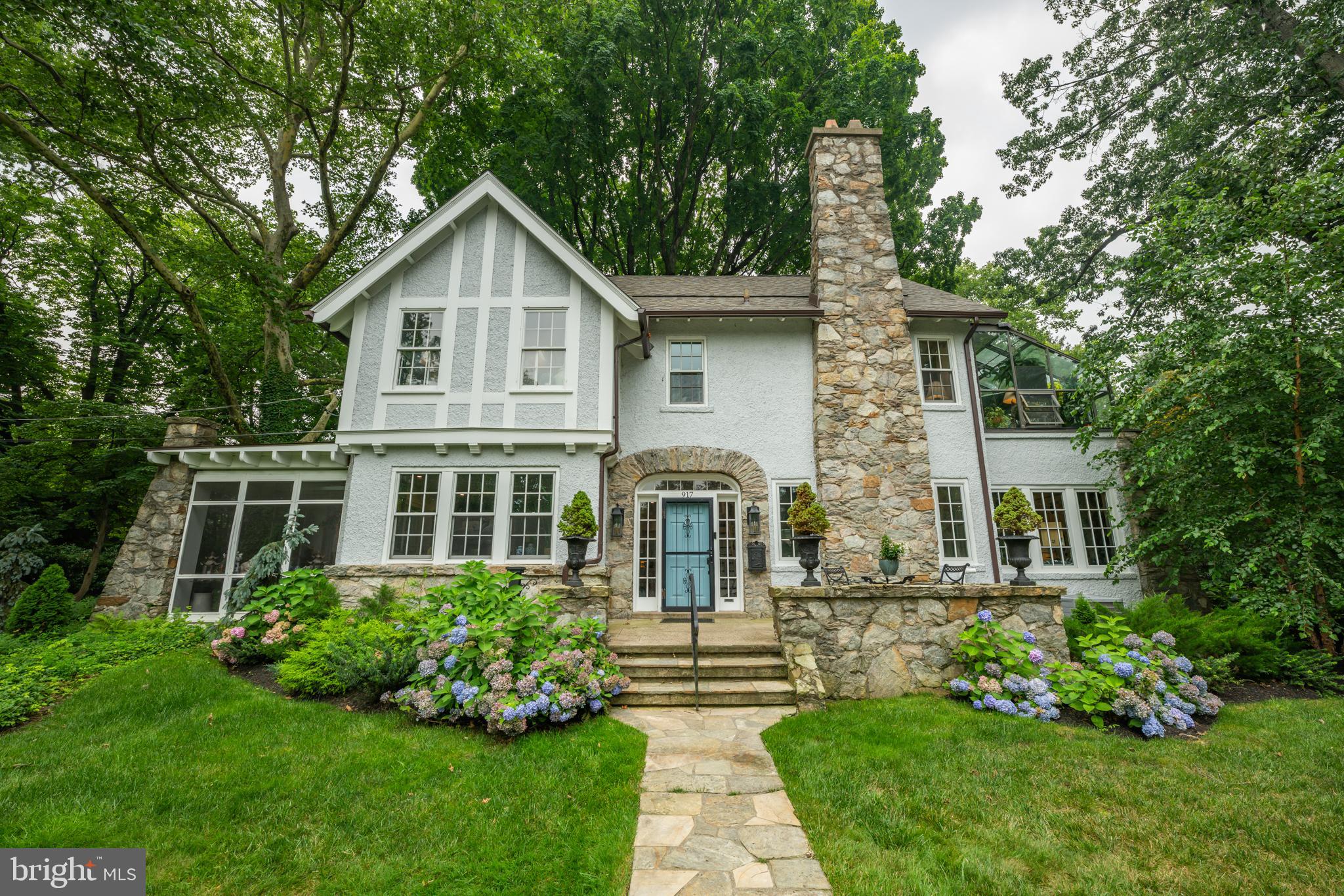 EDGEHILL GARDENS - Residential