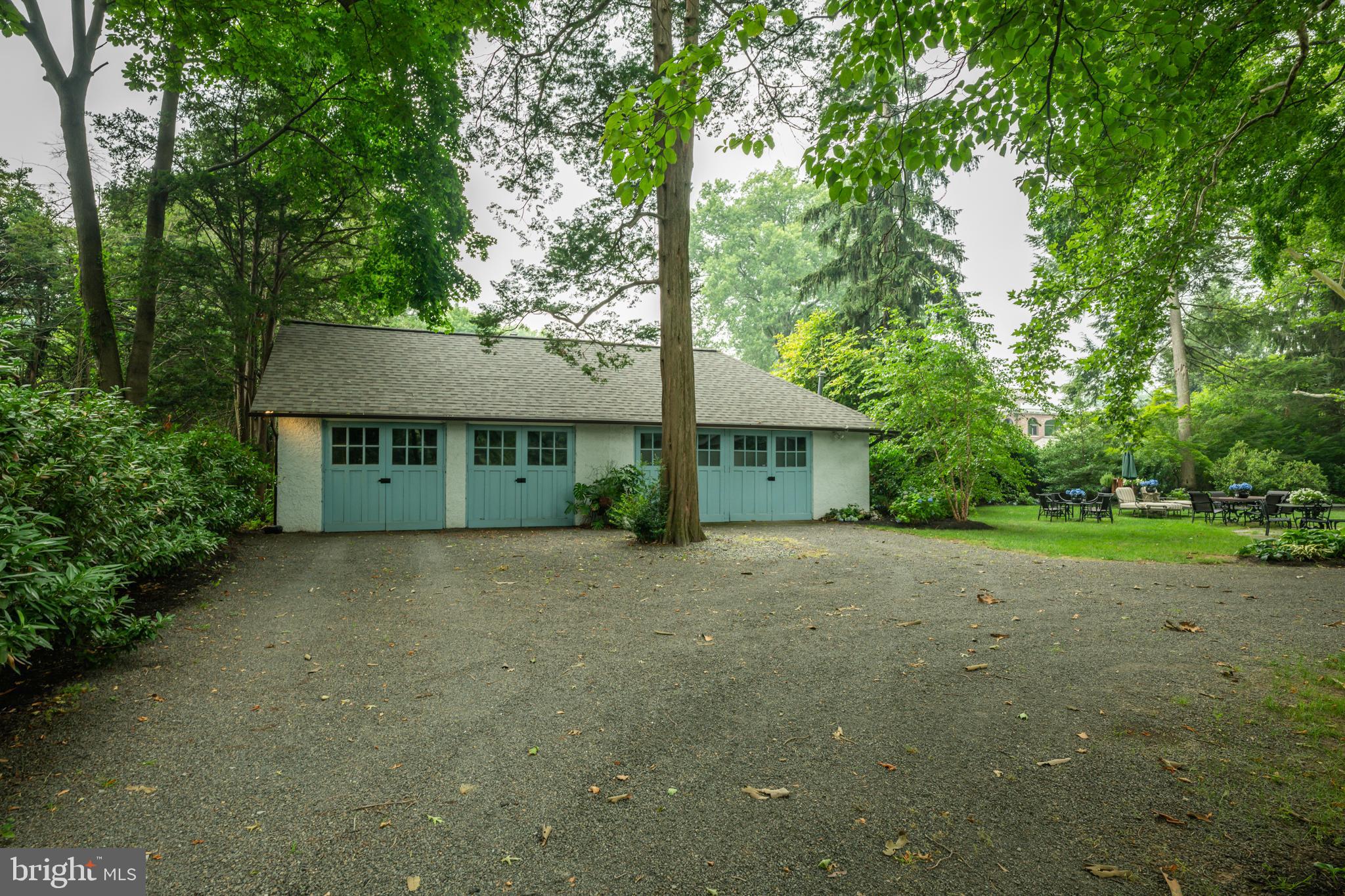 EDGEHILL GARDENS - Residential
