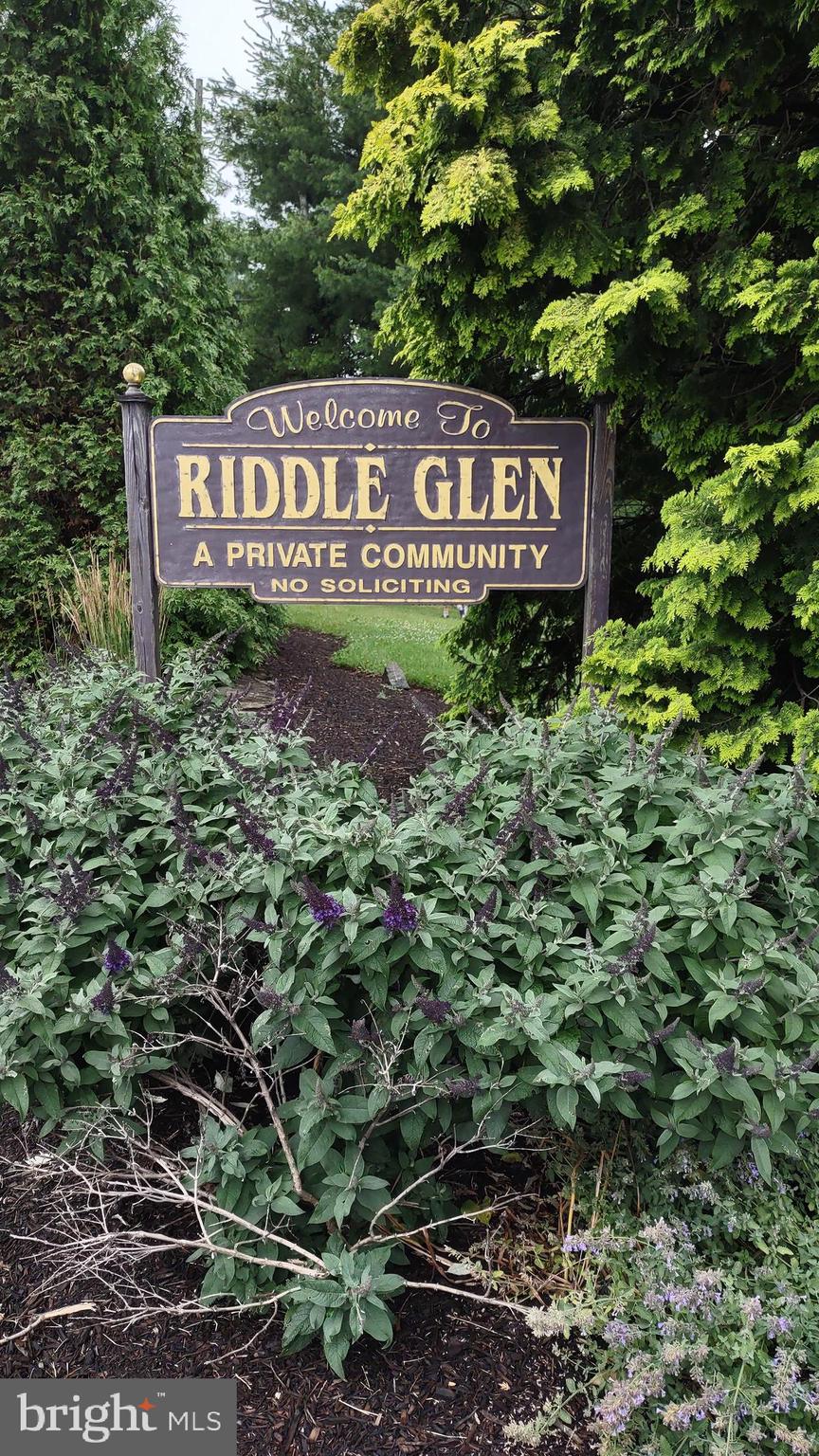 RIDDLE GLEN - Residential