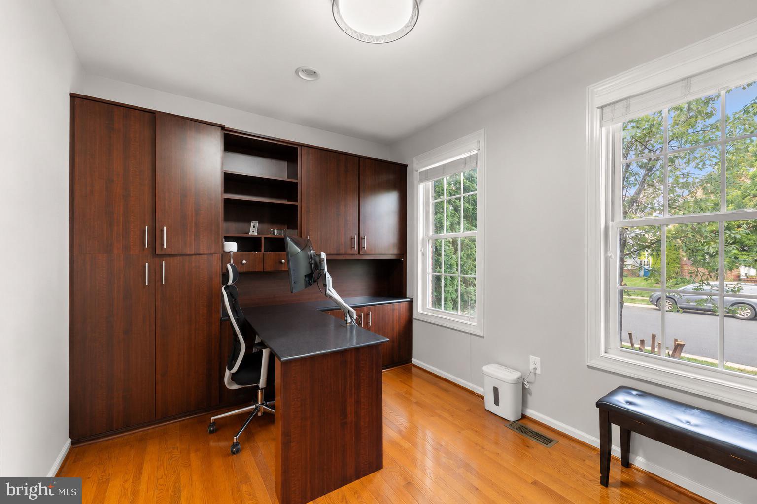 BRAMBLETON - Residential