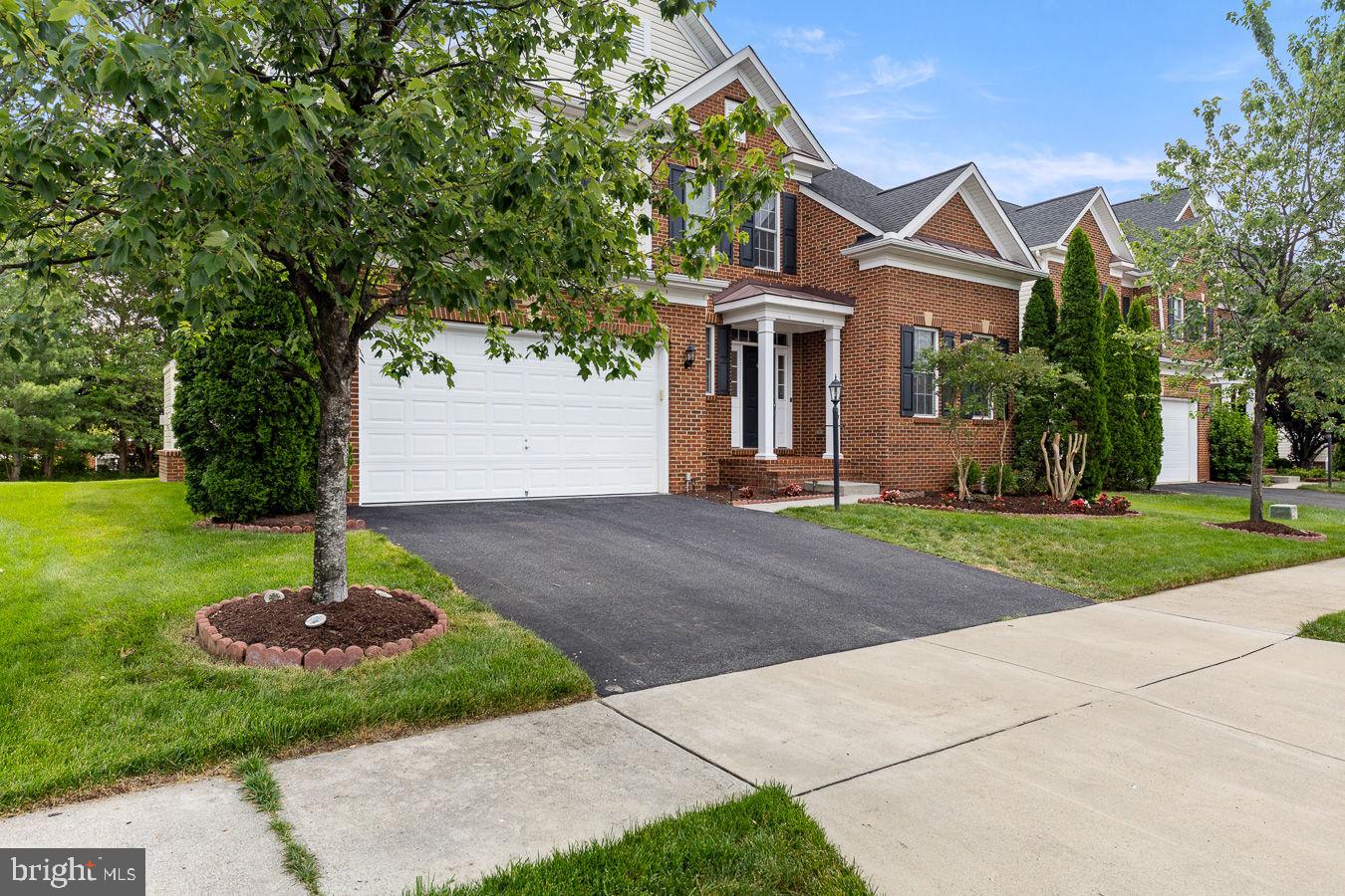 BRAMBLETON - Residential