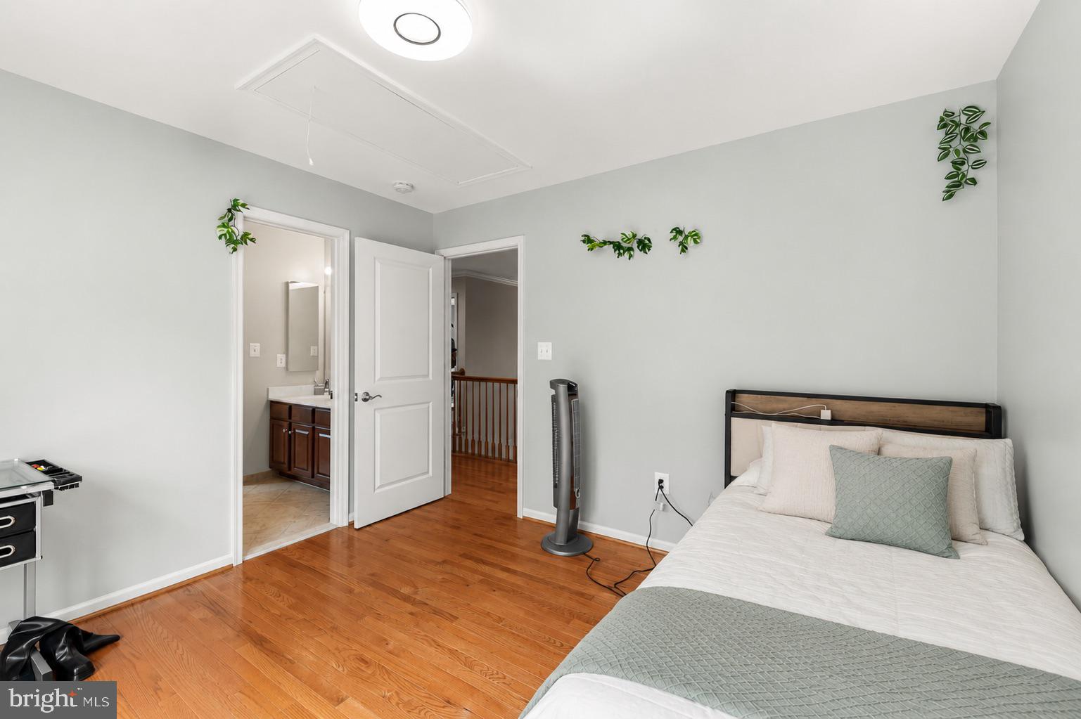 BRAMBLETON - Residential