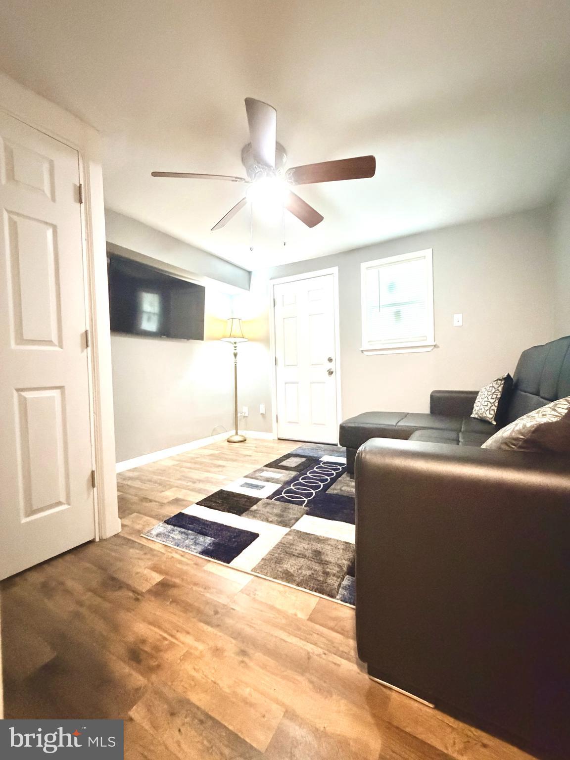 PHILADELPHIA (SOUTHWEST) - Residential