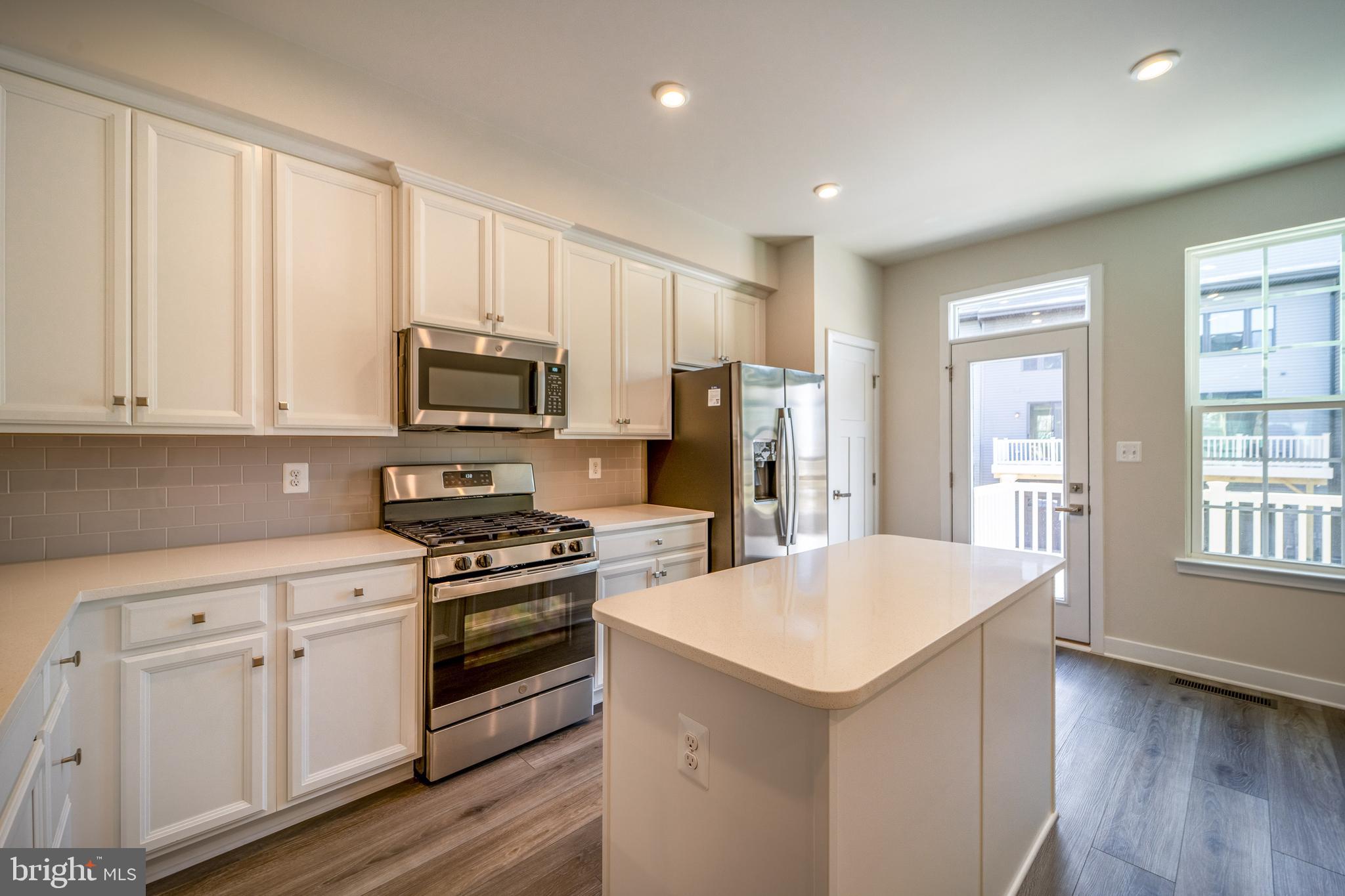 FOSTER'S GLEN - Residential