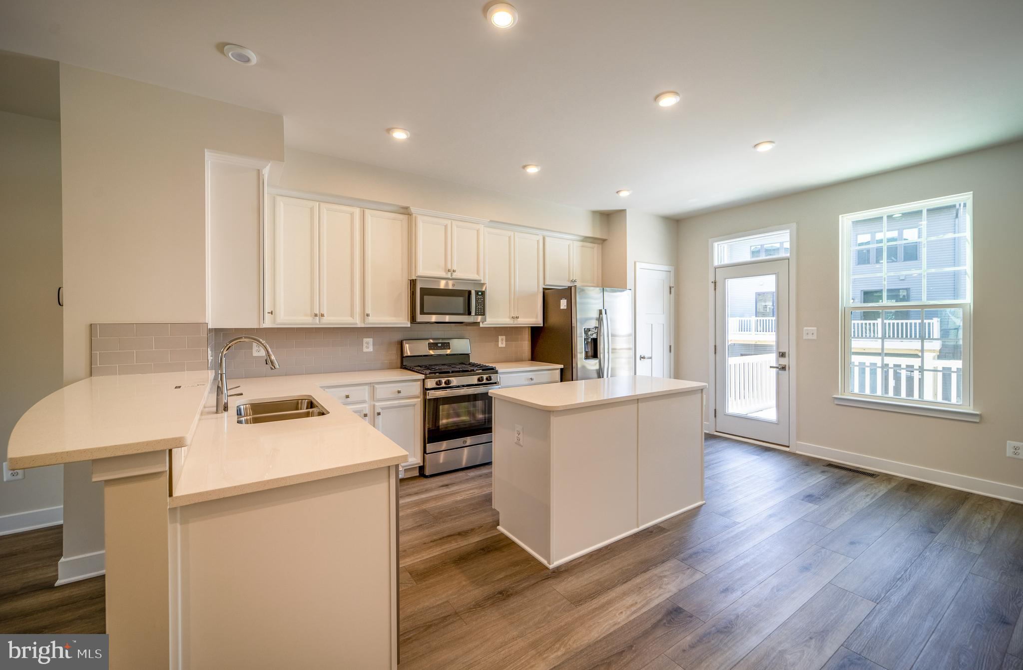 FOSTER'S GLEN - Residential