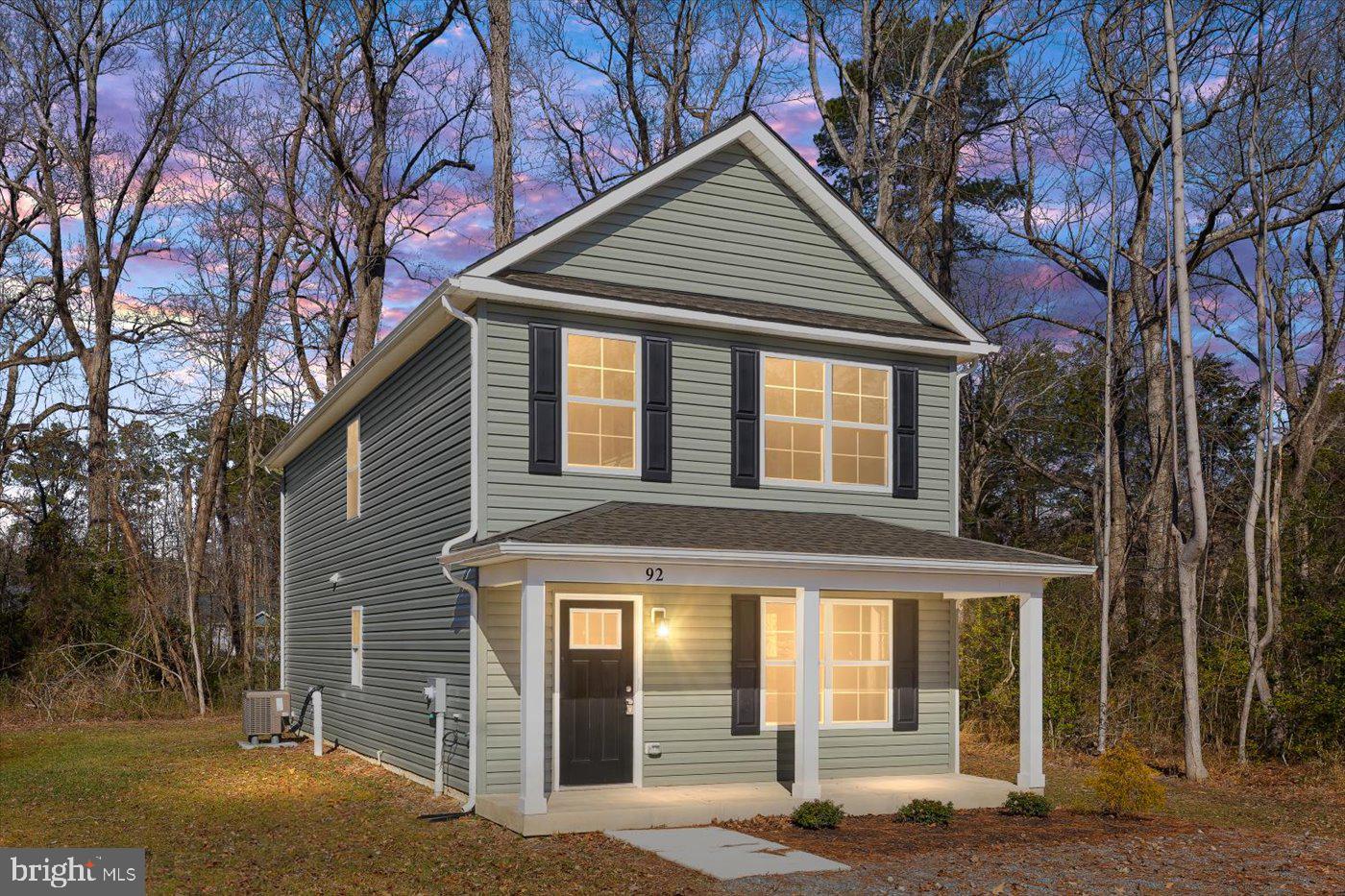 WESTMORELAND SHORES - Residential Lease