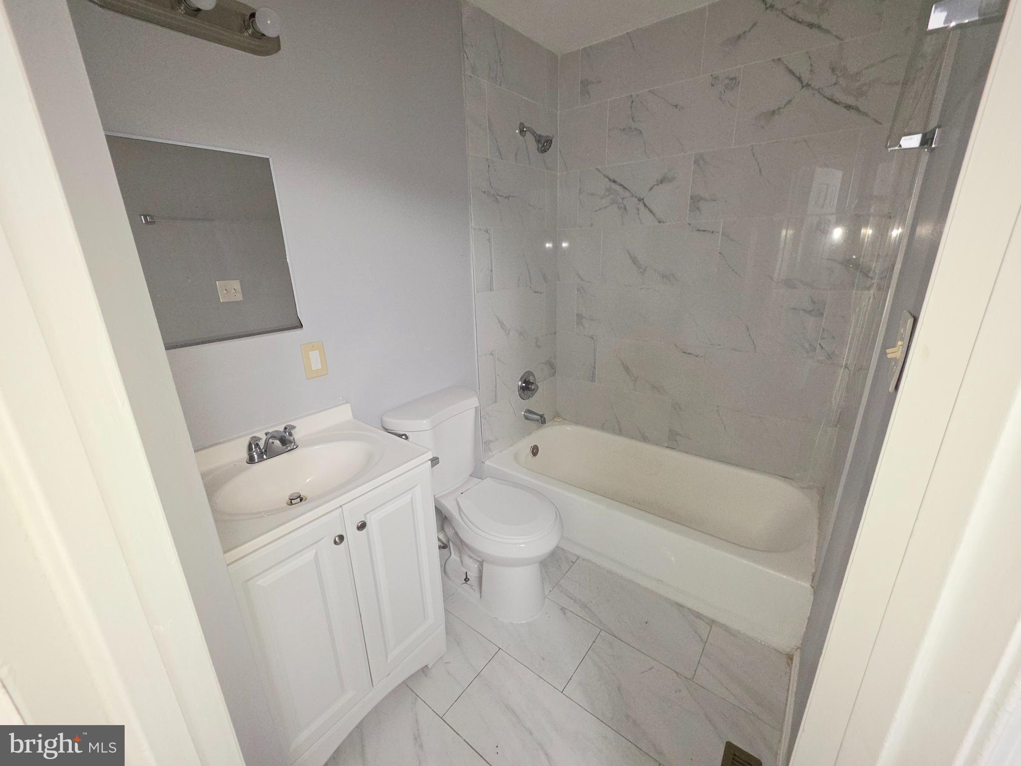 SANDTOWN-WINCHESTER - Residential