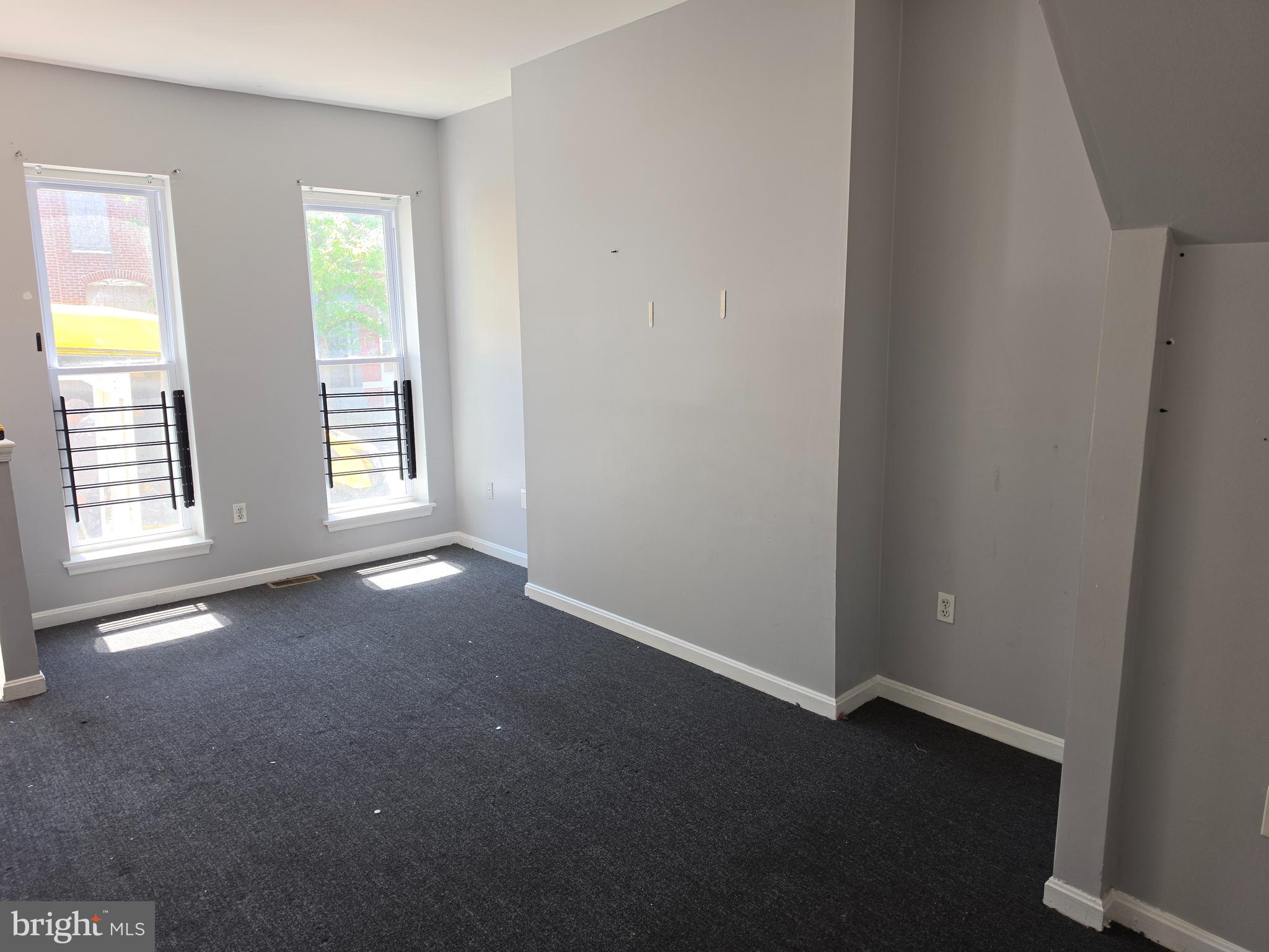 SANDTOWN-WINCHESTER - Residential